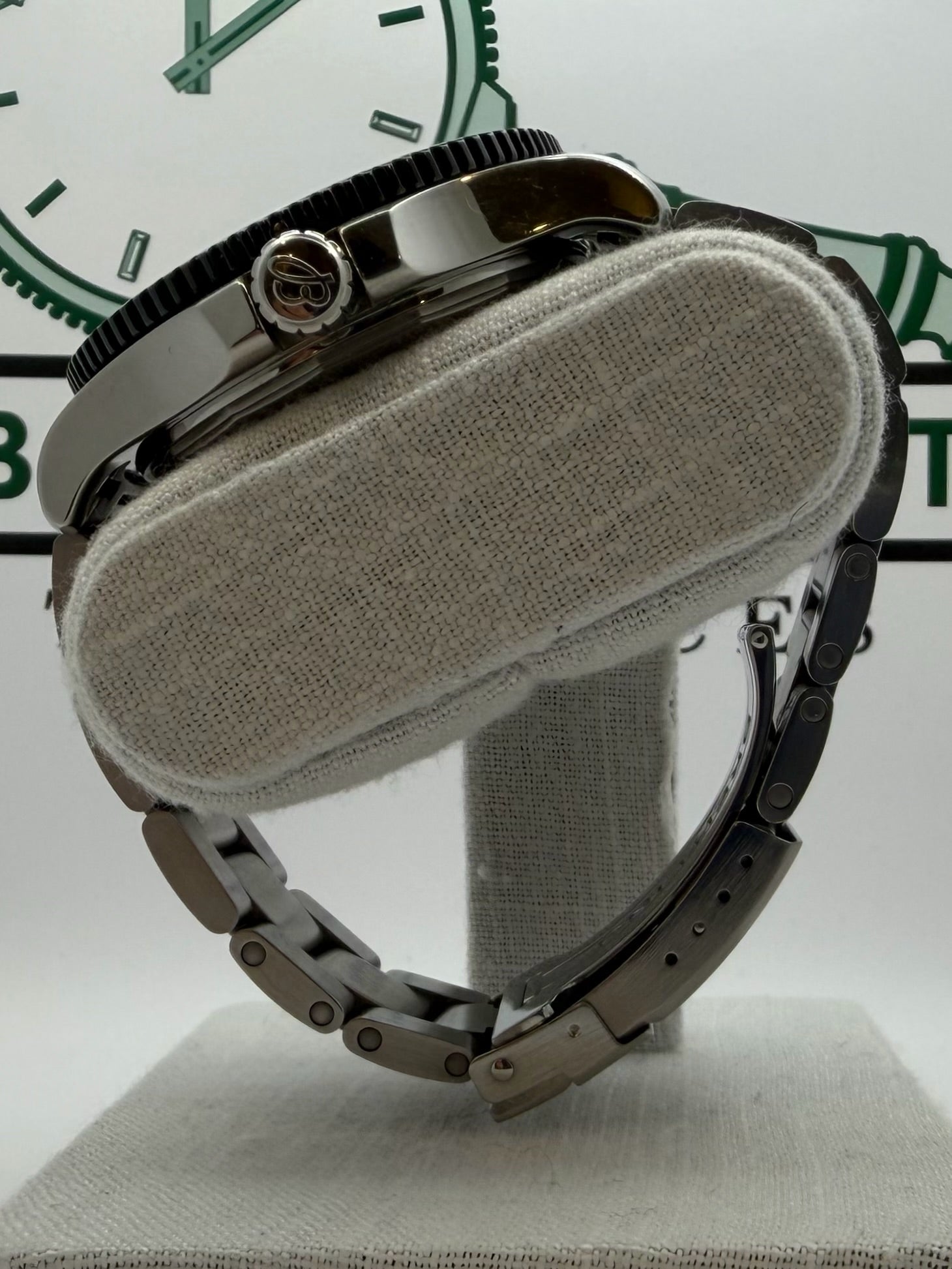 Case: #99 — Breitling Superocean 44 Special Ref. Y1739310/BF45