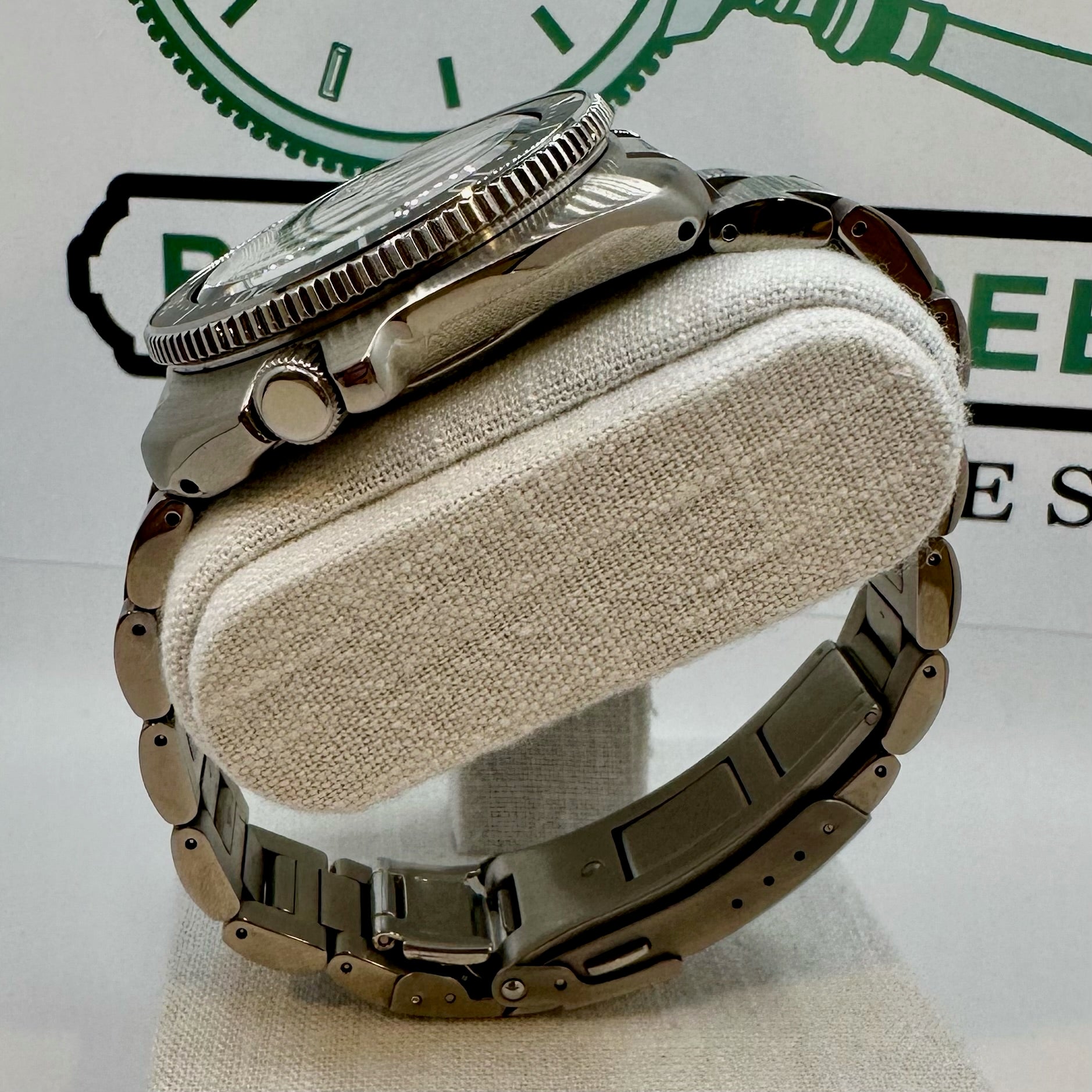 Case #68 — Seiko Prospex “Ice Diver” SPB265 — Like New, Full Kit