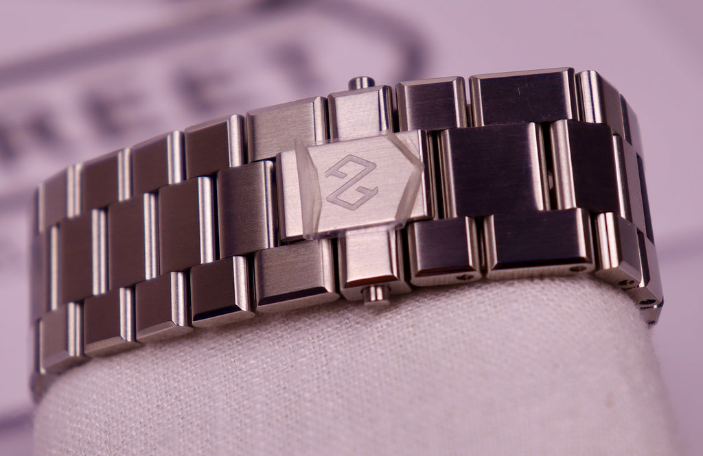 Case #134 — Formex Essence 43 Malachite Chronometer