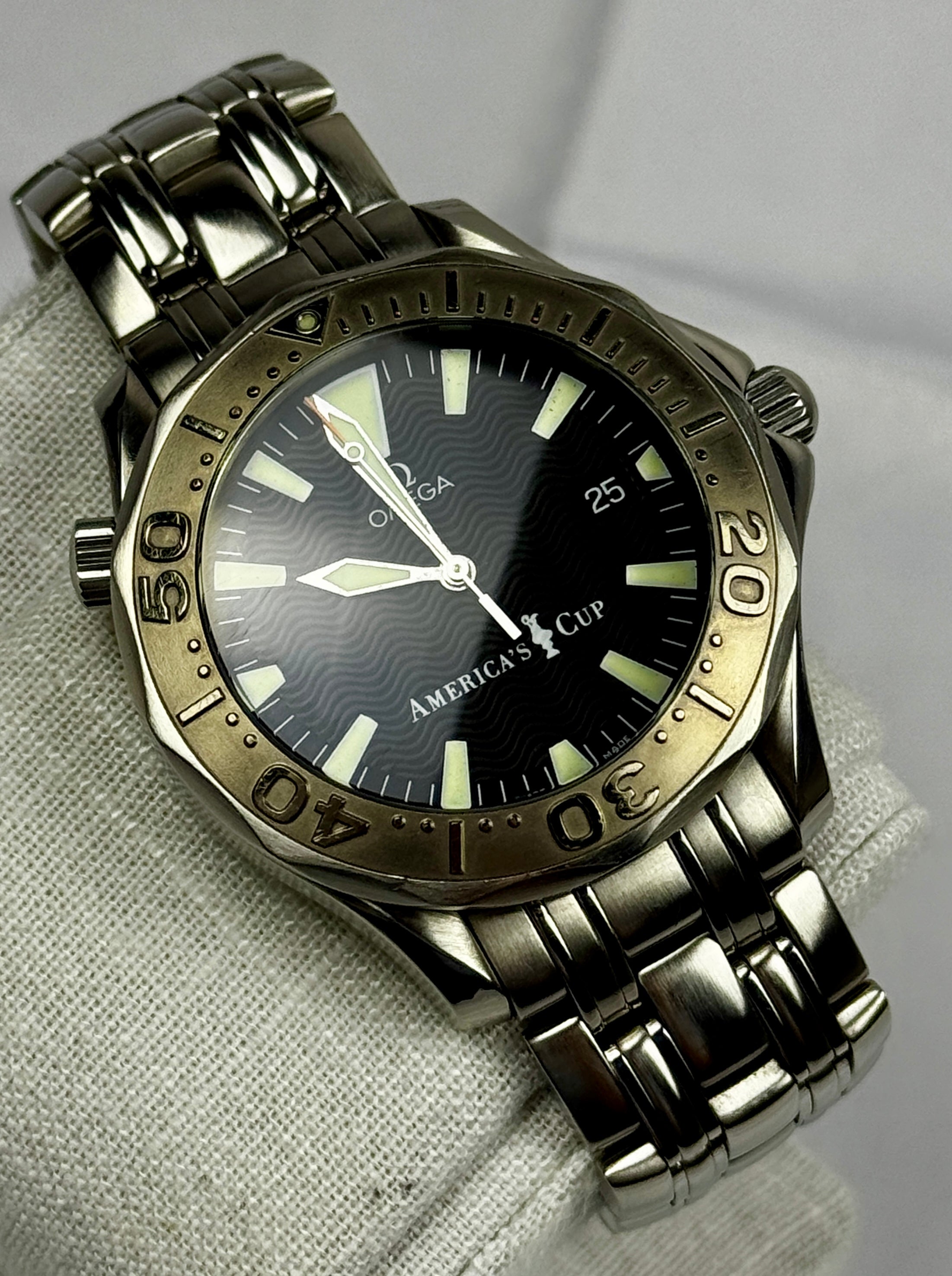 Case #60 - Omega Seamaster Professional 300M - Ref 2533.50