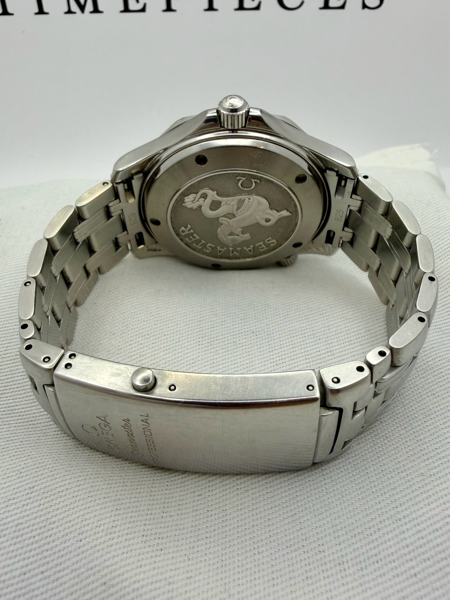 Case #105: Omega Seamaster Professional Ref. 2220.80 – The Classic Bond Watch