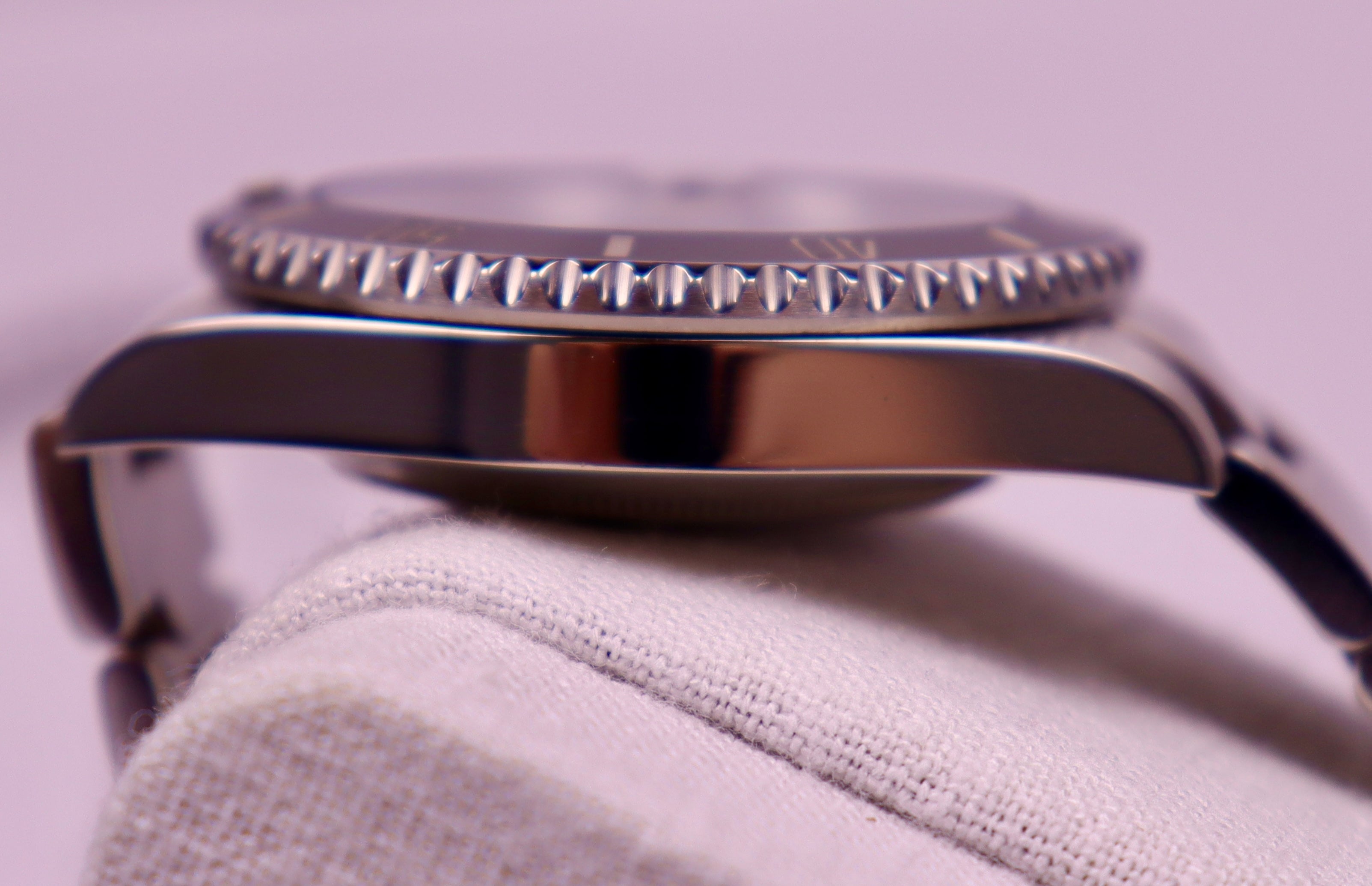 Case #97: Rolex Submariner Date MK3 -
Reference: 116610