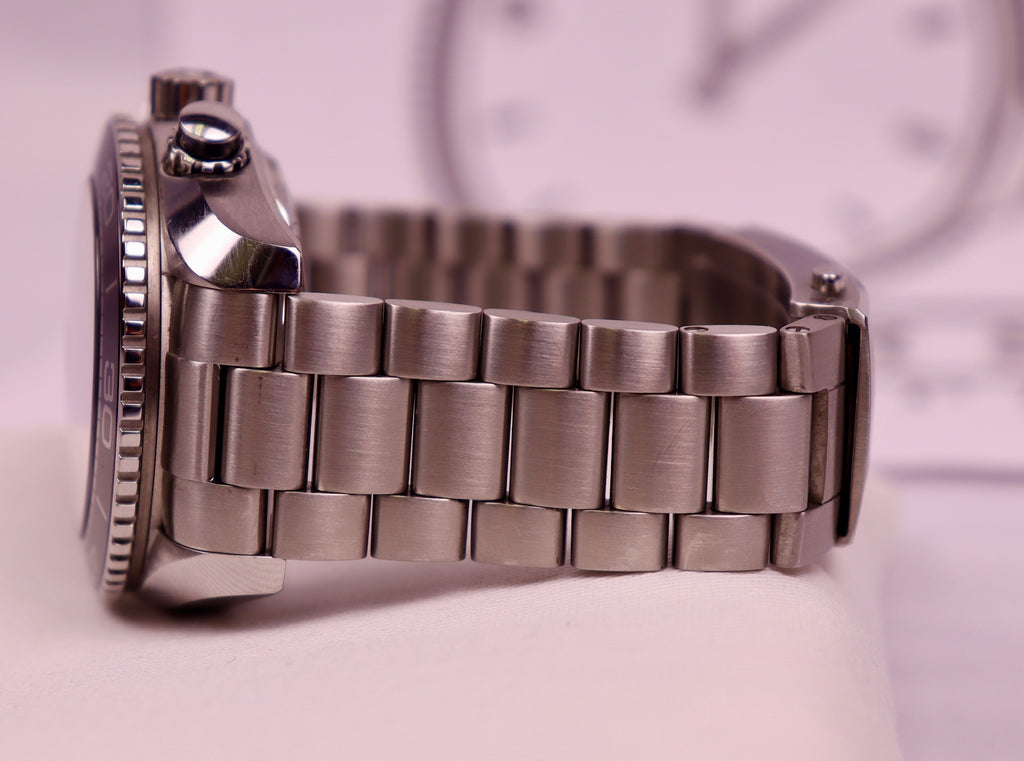 Case #190 — Omega Seamaster Planet Ocean 600M Chronograph  Ref. 215.30.46.51.01.001