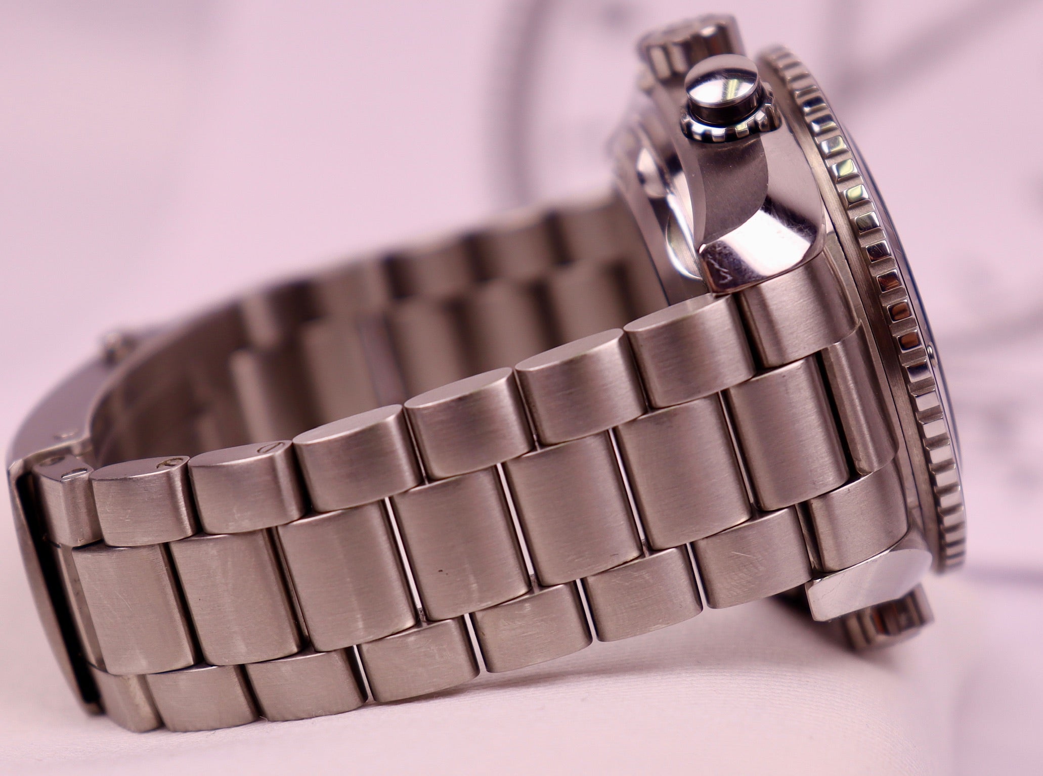 Case #190 — Omega Seamaster Planet Ocean 600M Chronograph  Ref. 215.30.46.51.01.001