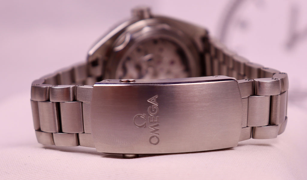 Case #186 — Omega Seamaster Planet Ocean 600M  Ref. 215.30.44.21.01.001