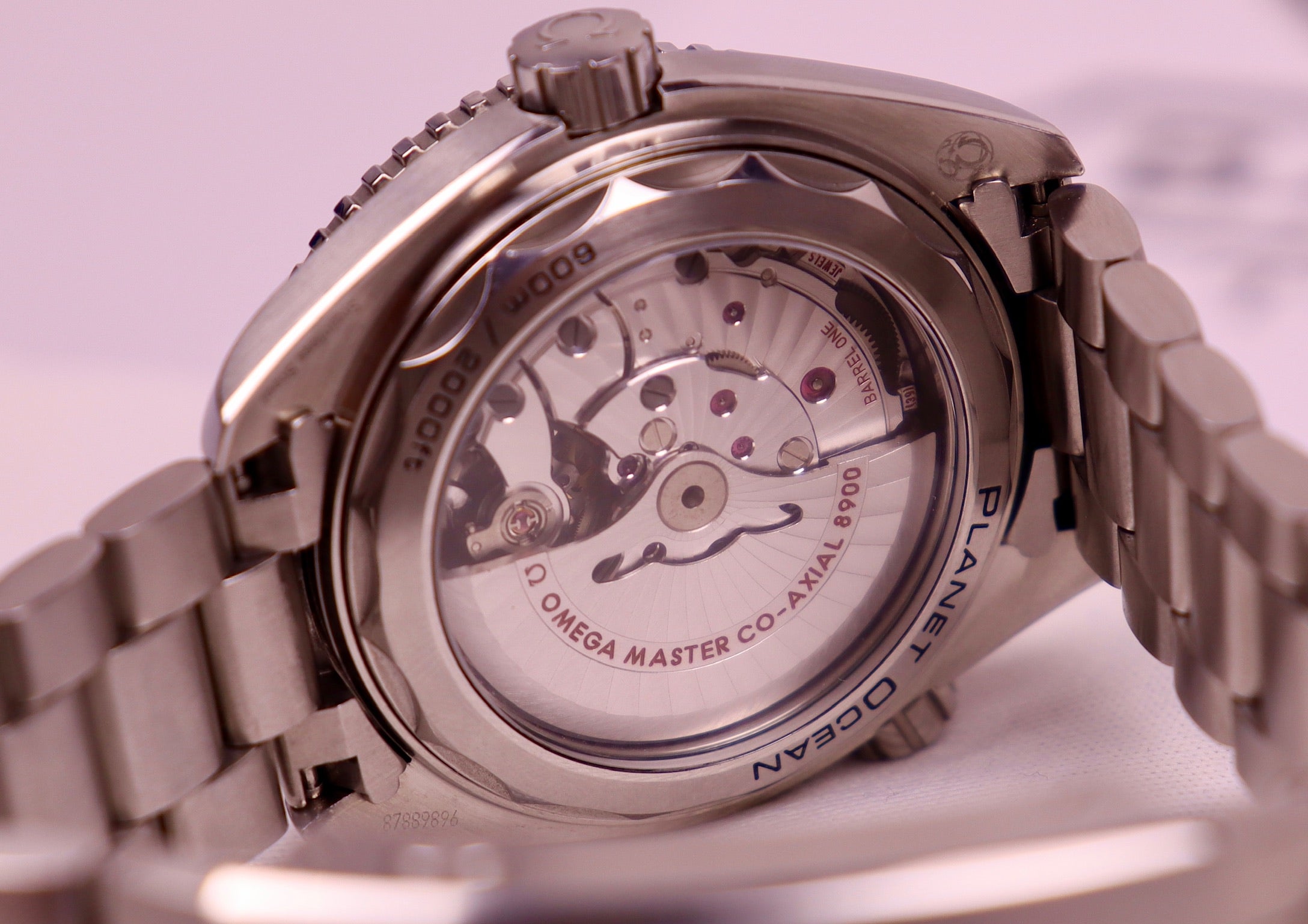 Case #186 — Omega Seamaster Planet Ocean 600M  Ref. 215.30.44.21.01.001