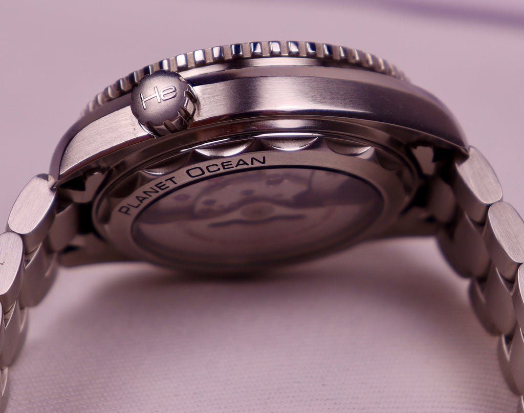 Case #186 — Omega Seamaster Planet Ocean 600M  Ref. 215.30.44.21.01.001