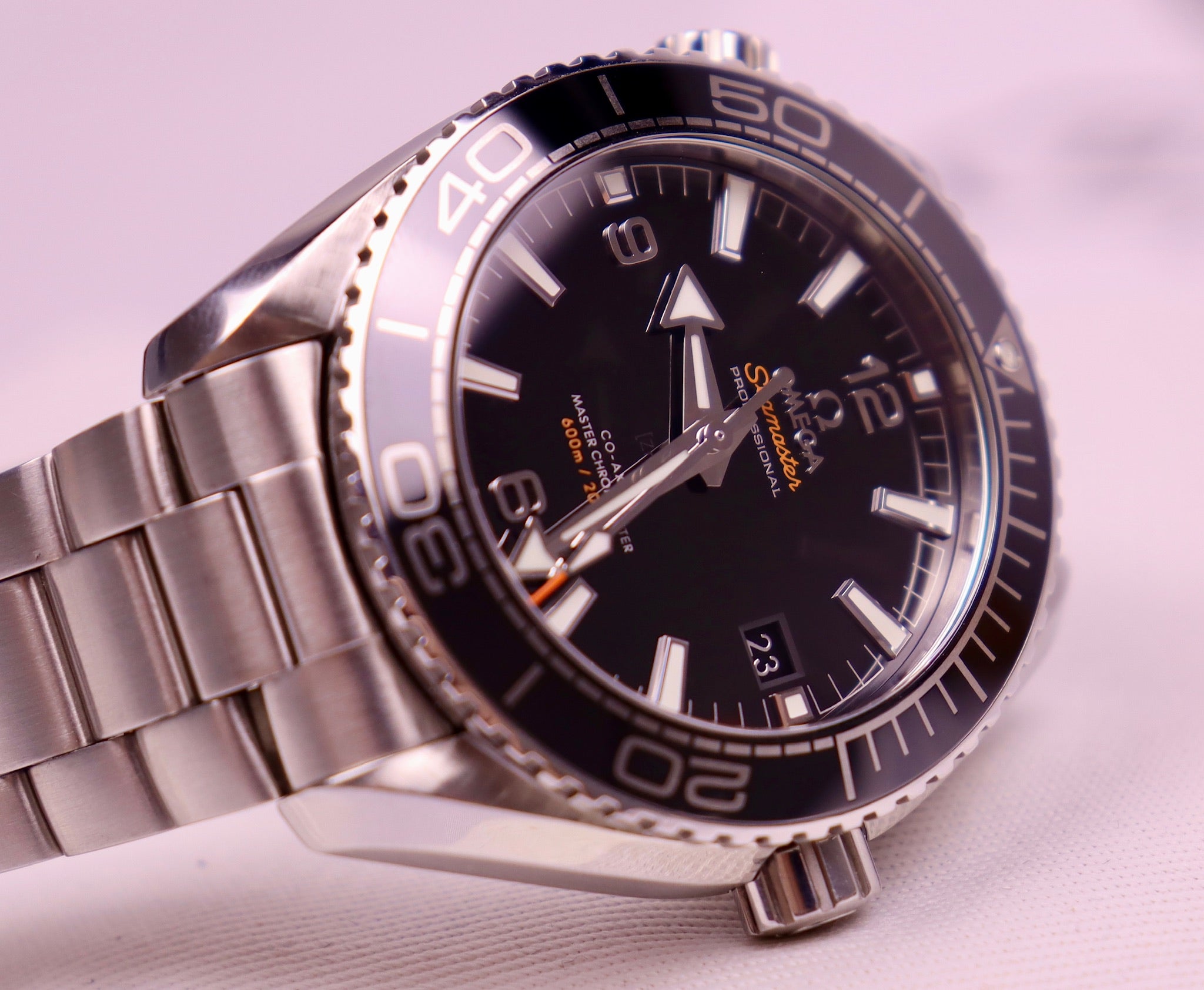 Case #186 — Omega Seamaster Planet Ocean 600M  Ref. 215.30.44.21.01.001