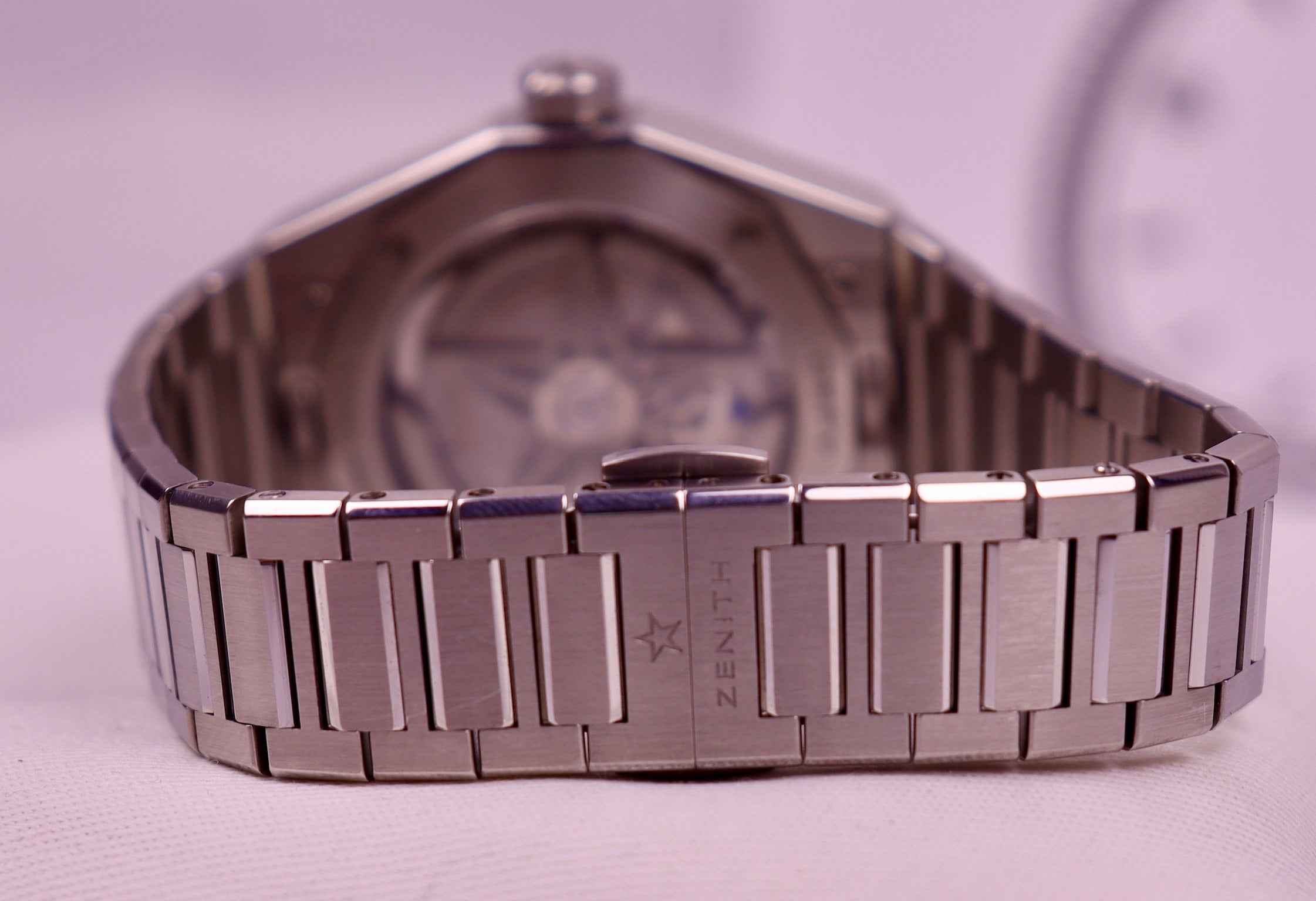 Case #188 — Zenith Defy Skyline  Ref. 03.9300.3620/51.1001