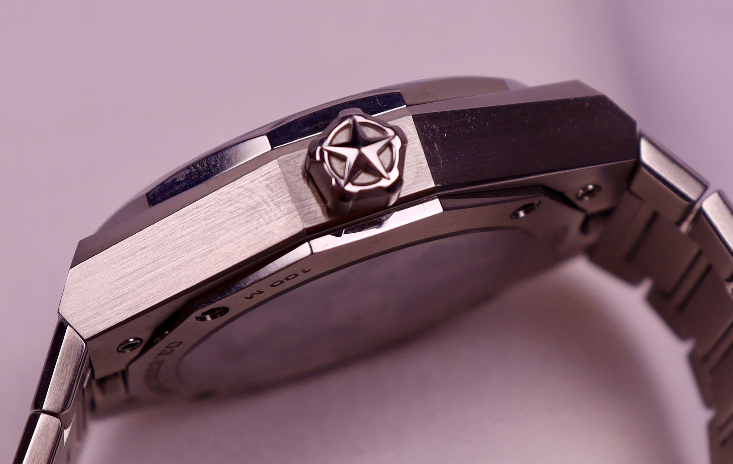 Case #188 — Zenith Defy Skyline  Ref. 03.9300.3620/51.1001