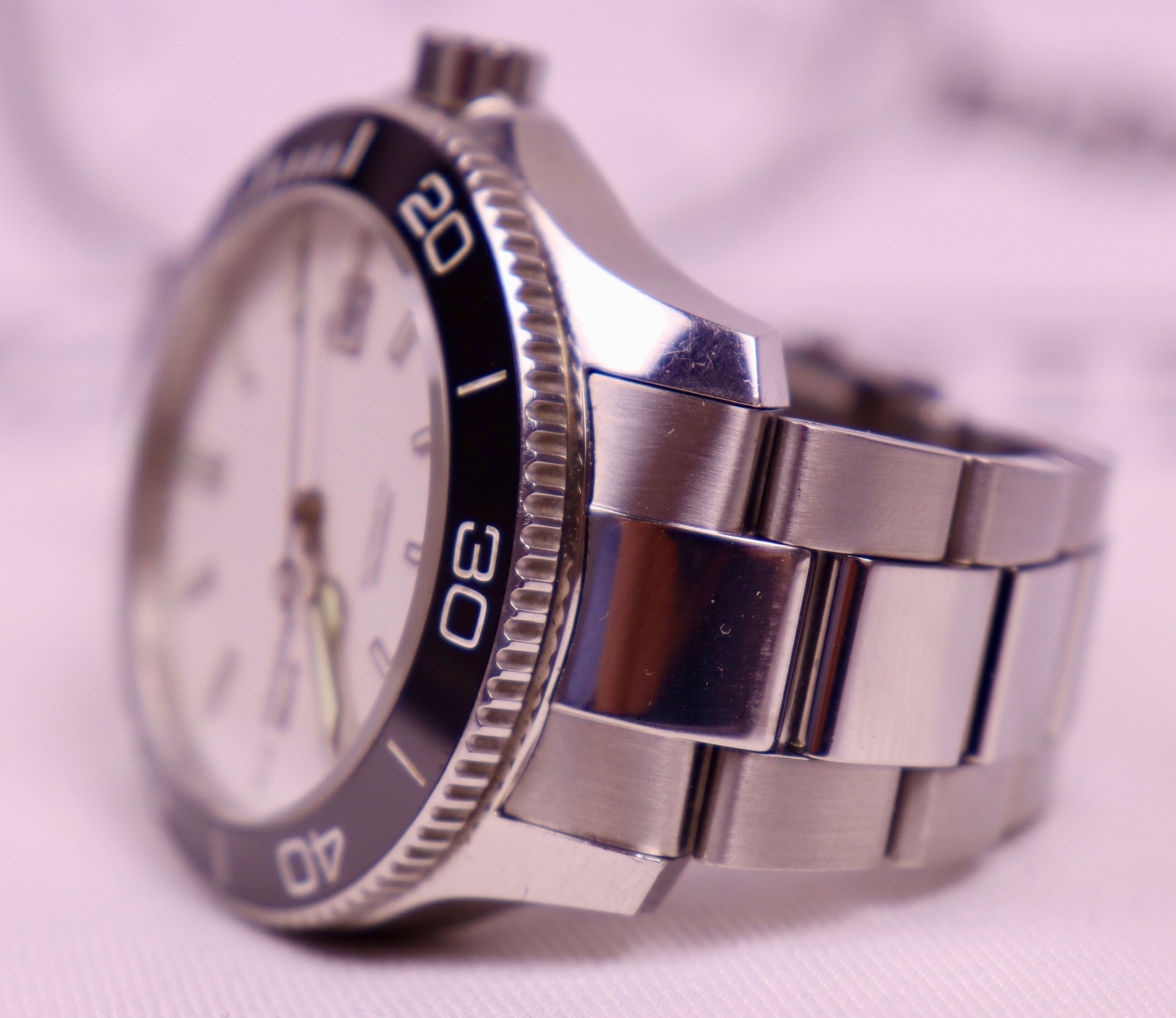 Case #198 — Christopher Ward Trident C60 Pro 600  Ref. C60-40ADA3-S0BB0-TBW