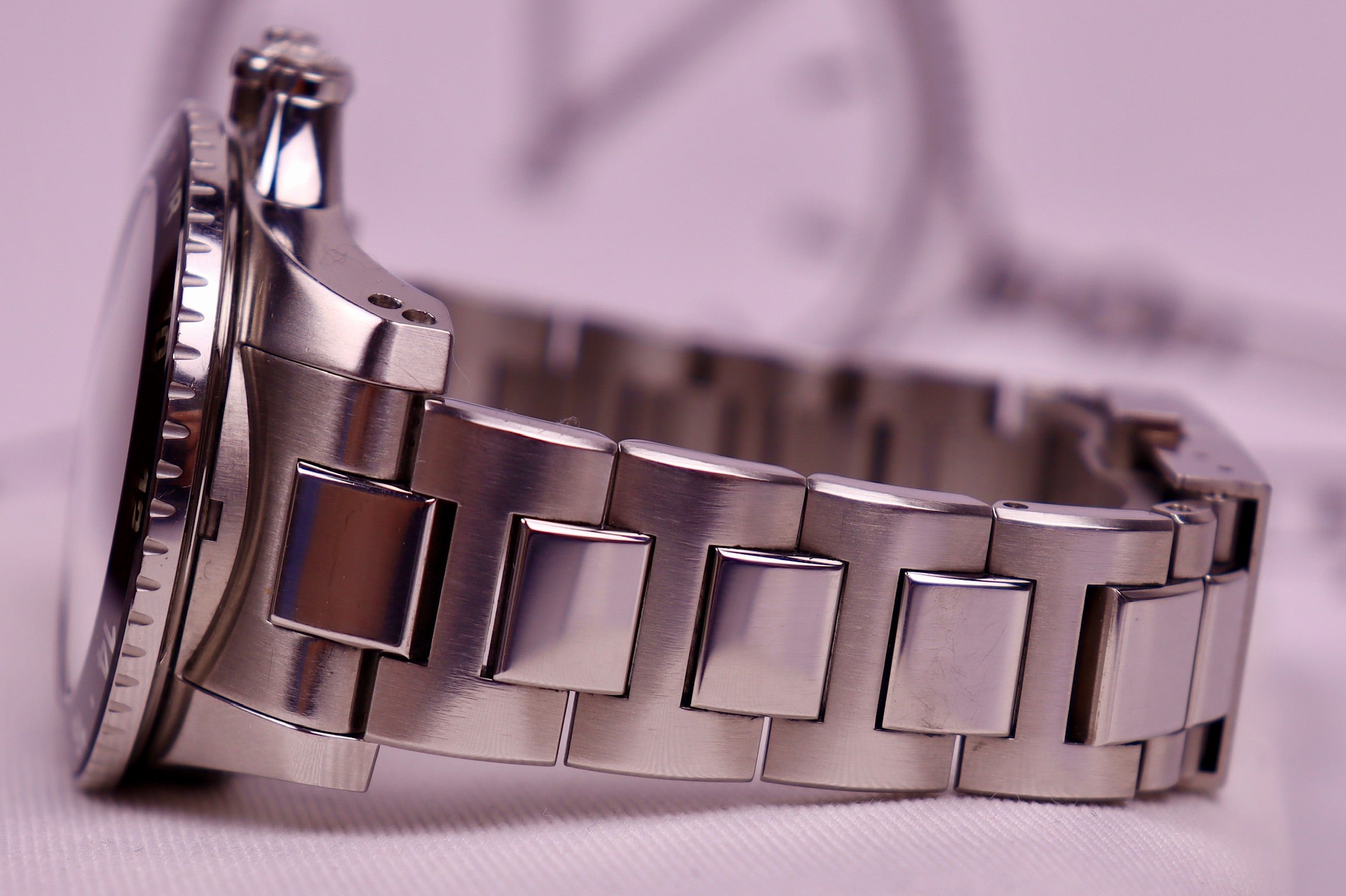 Case #199 — Ball Engineer Hydrocarbon AeroGMT  Ref. DG2018C-SC-BE