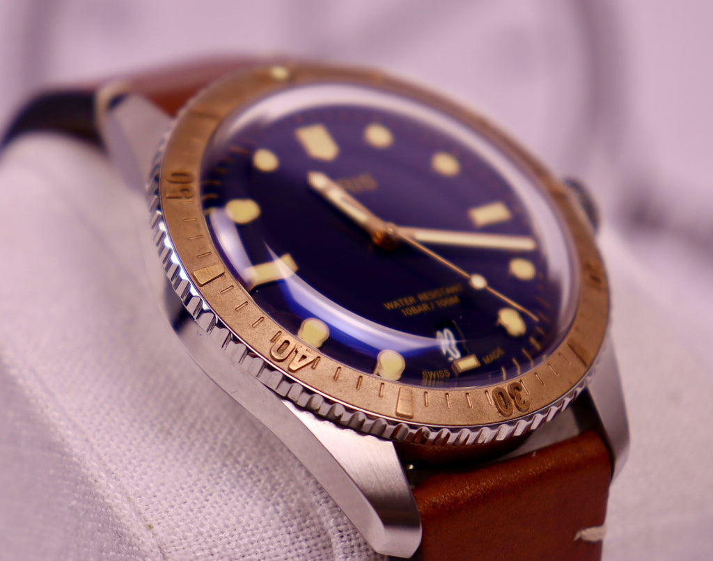 Case #249 — Oris Divers Sixty-Five Bronze 40mm  Ref. 01 733 7707 4355
