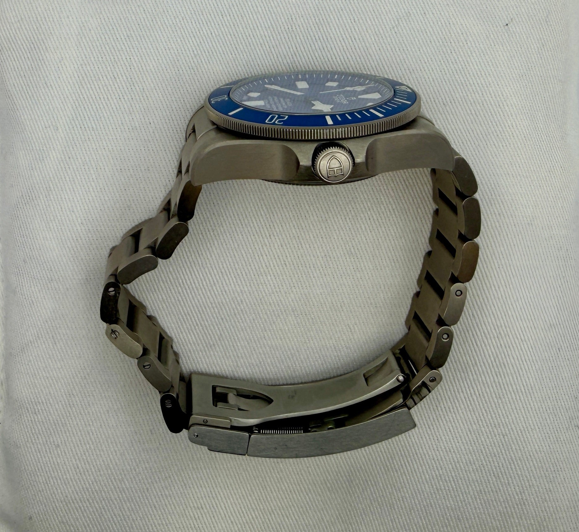 Case #157 — Tudor Pelagos Blue Ref. M25600TB