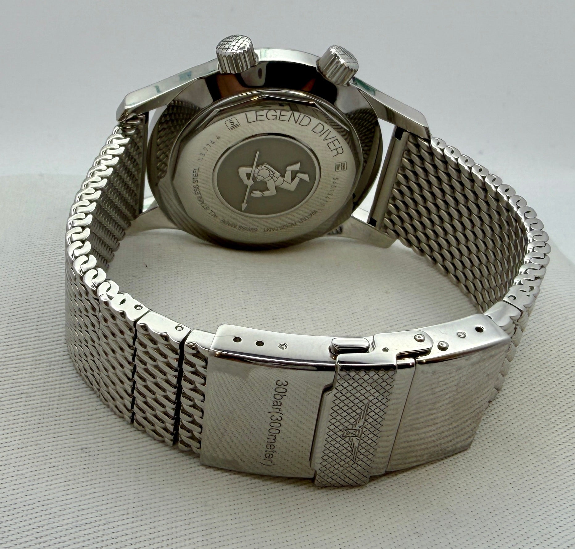 Case #164 — Longines Legend Diver Ref. L3.774.4.50.6