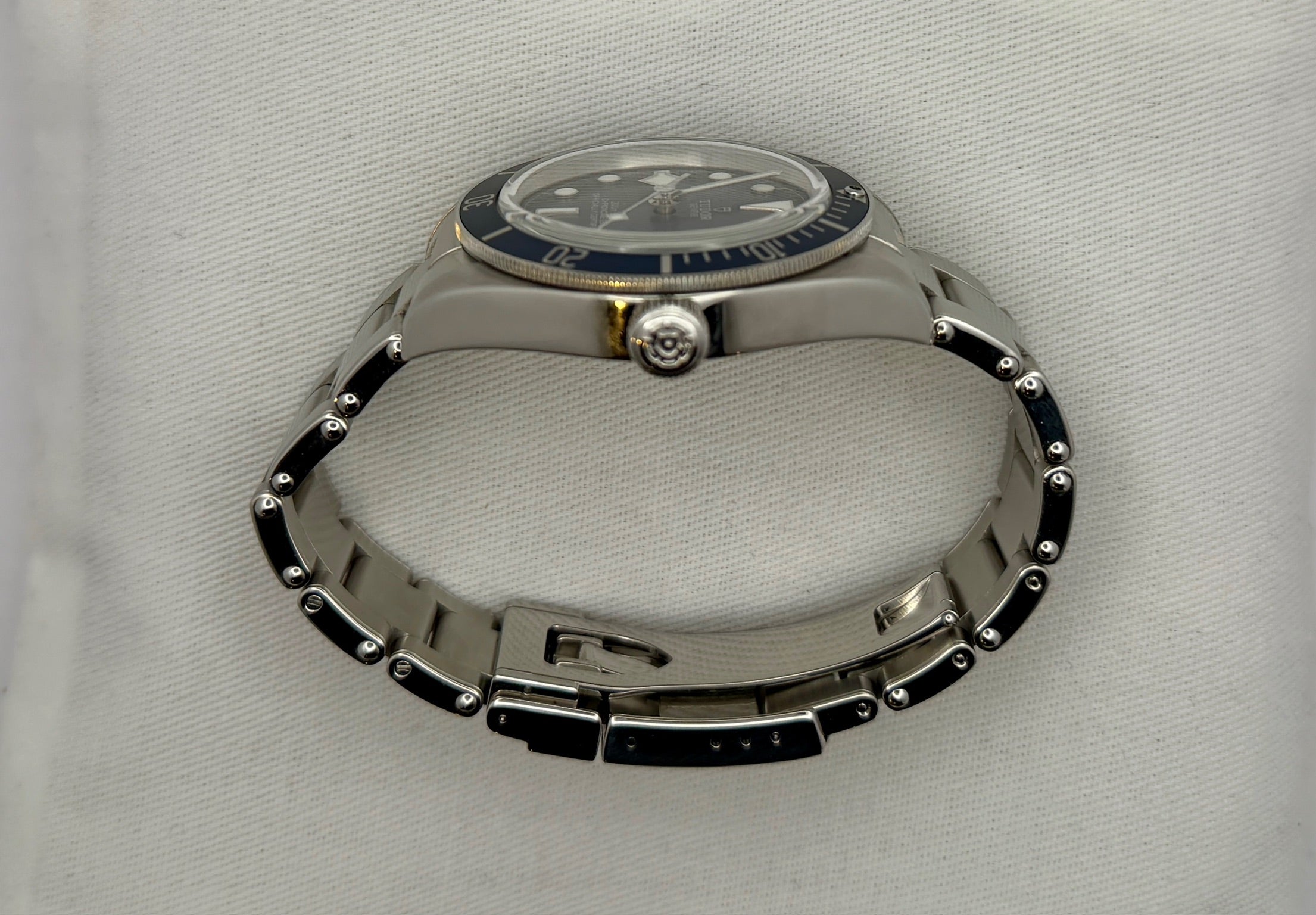 Case #162 — Tudor Black Bay Fifty-Eight “Navy Blue”  Ref. M79030B