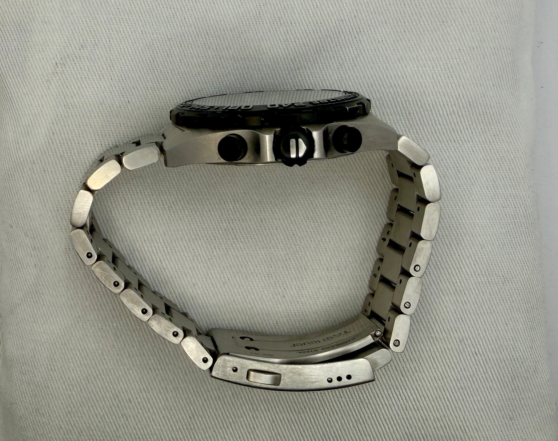 **Case #166 — TAG Heuer Formula 1 Chronograph Black  Ref. CAZ1010**