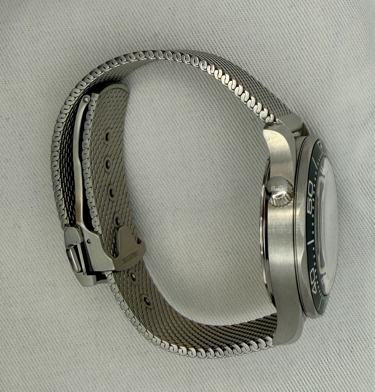 Case #174 — Omega Seamaster Diver 300M  Ref. 210.30.42.20.01.010 (Mesh Bracelet)