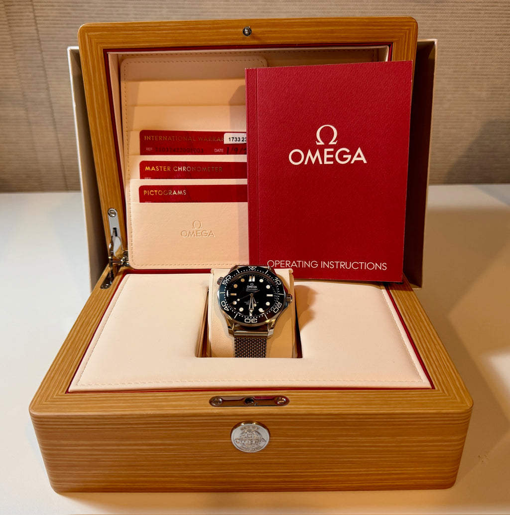 Case #174 — Omega Seamaster Diver 300M  Ref. 210.30.42.20.01.010 (Mesh Bracelet)