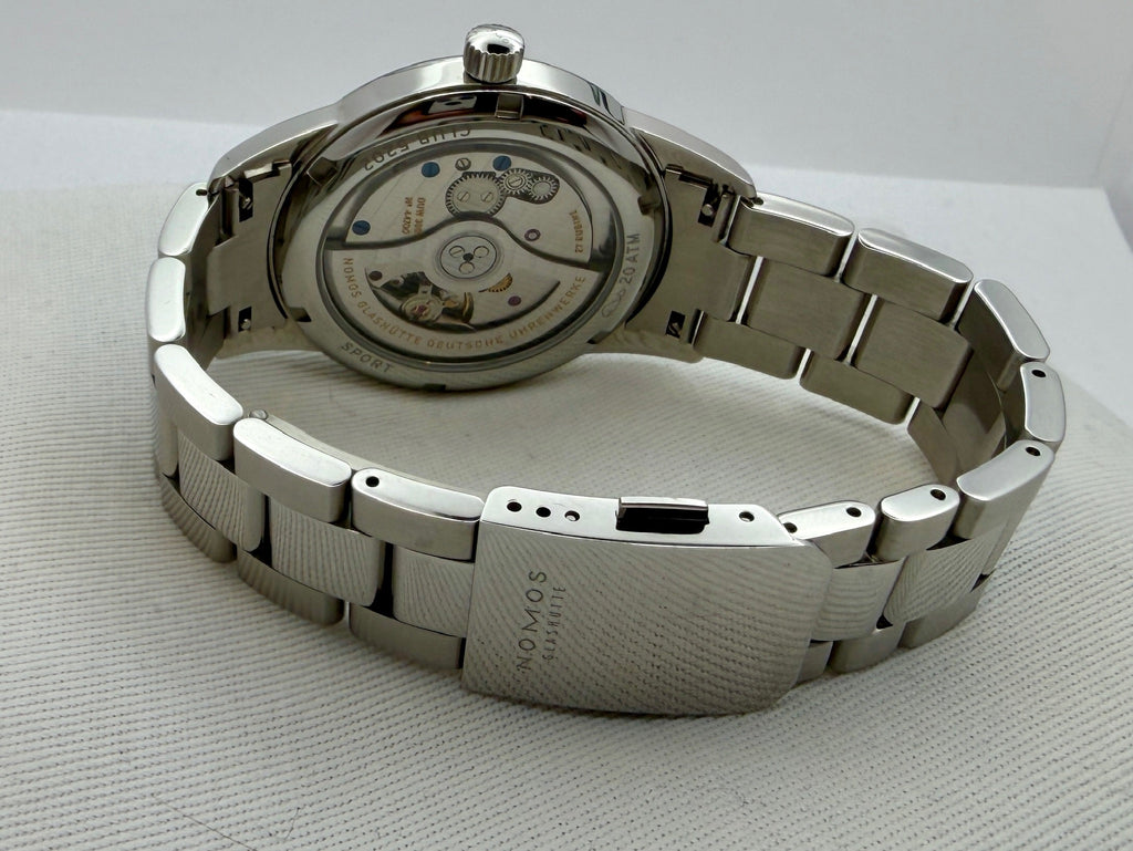 Case #168 — NOMOS Club Sport Neomatik 37  “Petrol Green”