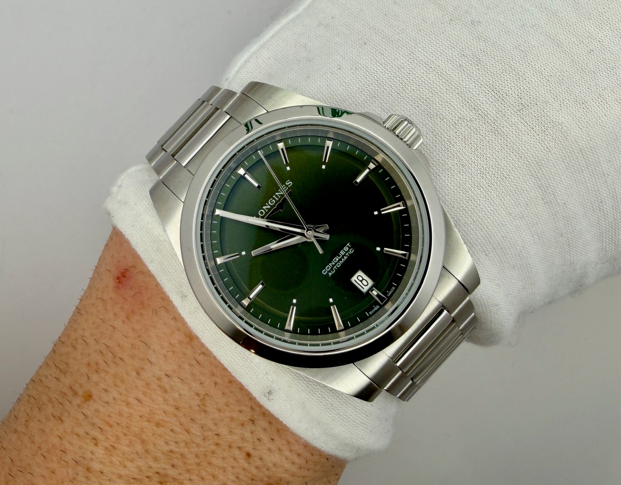 **Case #169 — Longines Conquest 38mm Green  Ref. L3.720.4.02.6**