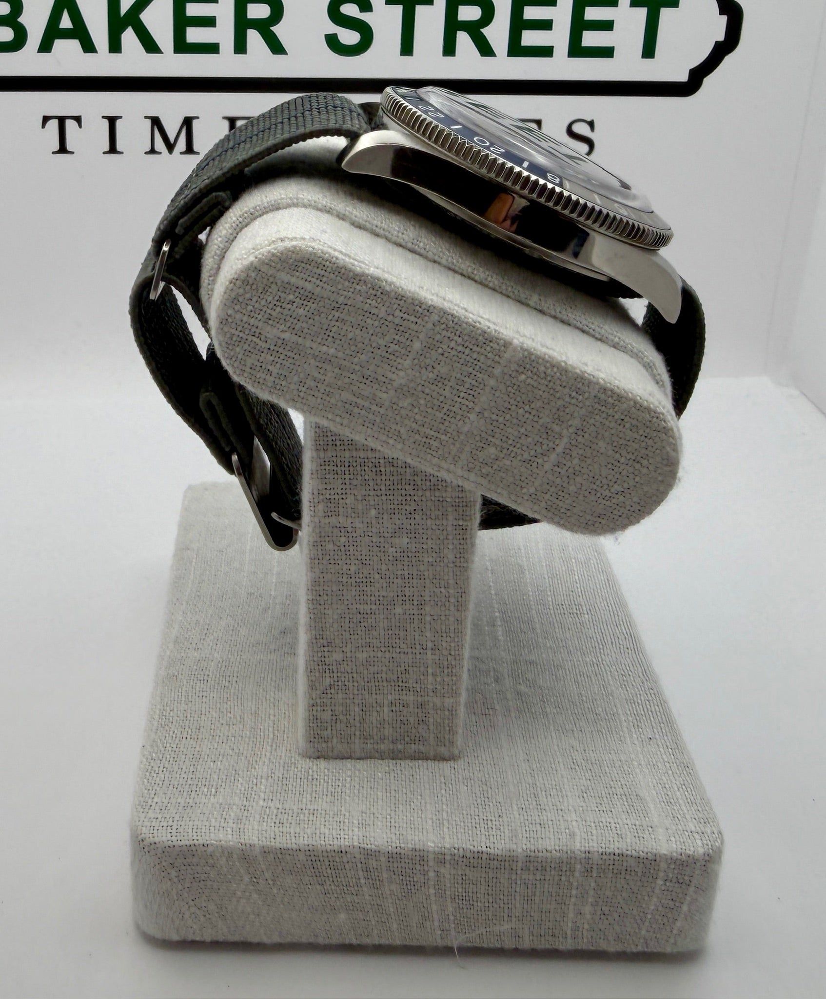 Case #184 — Bell & Ross BR V2-93 GMT Blue  Ref. BRV293-BLU-ST/S
