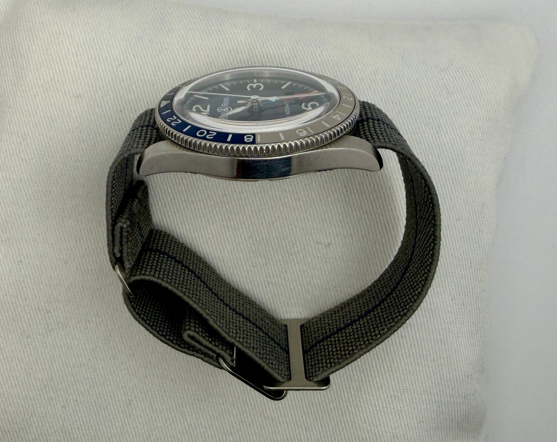 Case #184 — Bell & Ross BR V2-93 GMT Blue  Ref. BRV293-BLU-ST/S