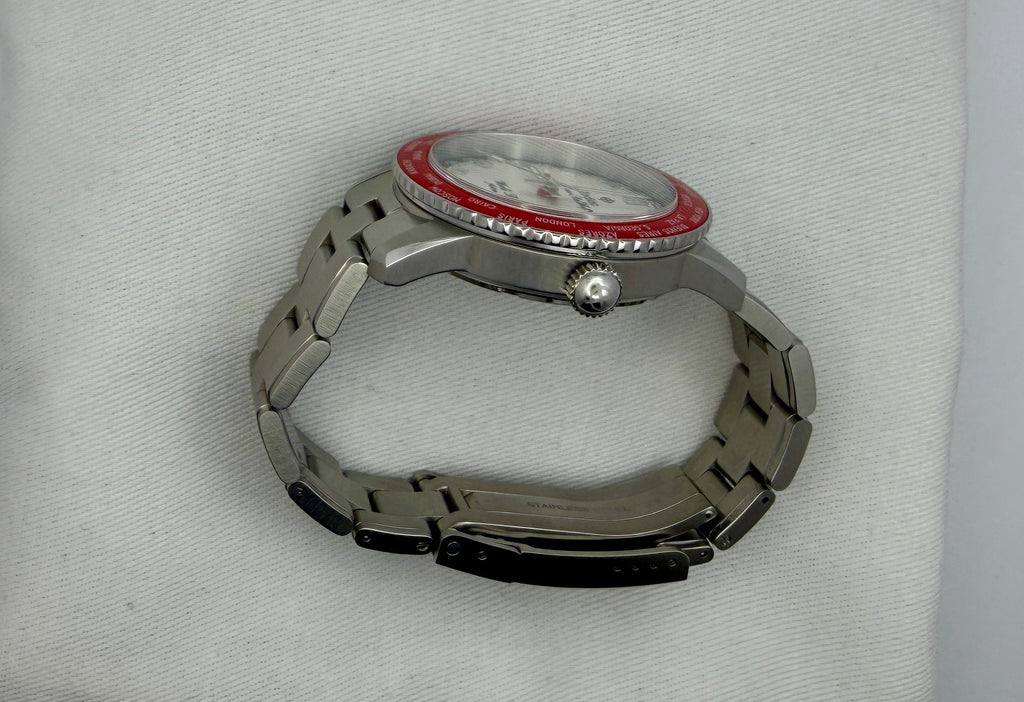 Case #182 — Zodiac Super Sea Wolf World Time Automatic  Ref. ZO9410