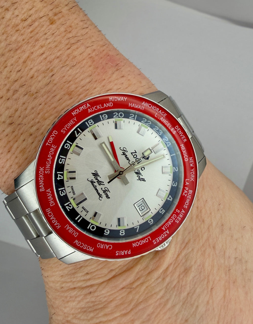 Case #182 — Zodiac Super Sea Wolf World Time Automatic  Ref. ZO9410