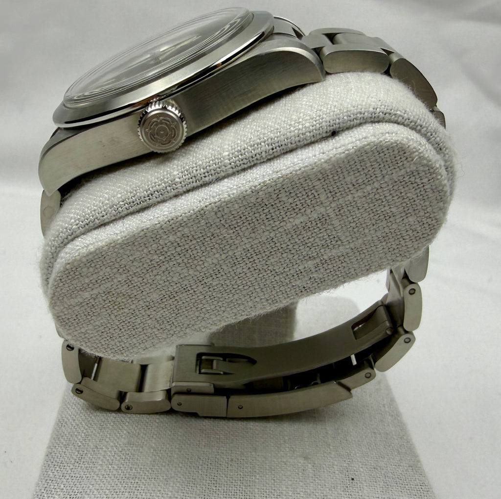 Case #189 — Tudor Ranger  Ref. M79950-001