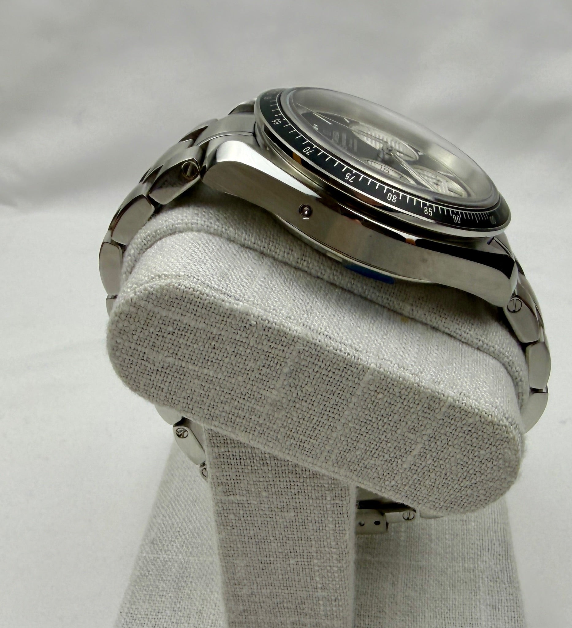 Case #204 — Omega Speedmaster “Reverse Panda” Chronograph  Ref. 326.30.40.50.01.002