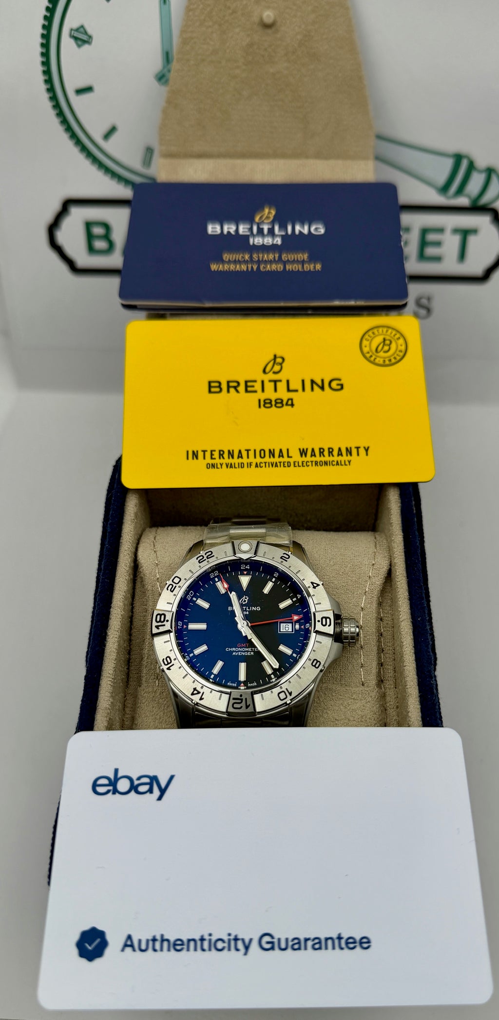 Case #205 — Breitling Avenger GMT Automatic 44mm  Ref. A32320