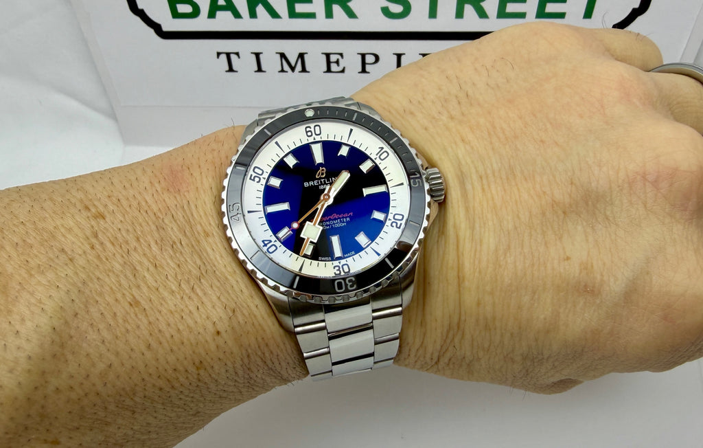 Case #210 — Breitling Superocean  Ref. A17375211B1A1