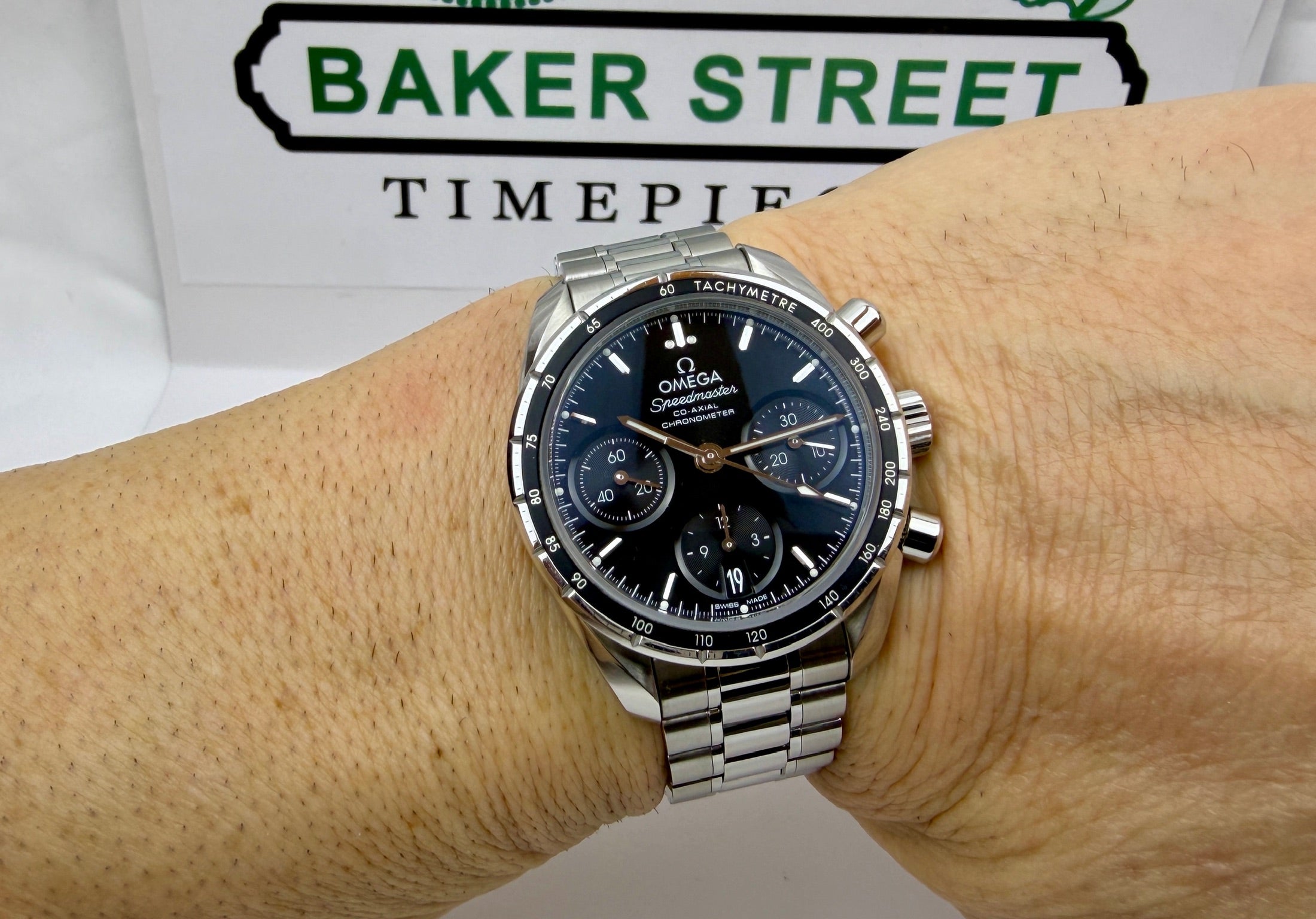 Case #209 — Omega Speedmaster 38mm  Ref. 324.30.38.50.01.001
