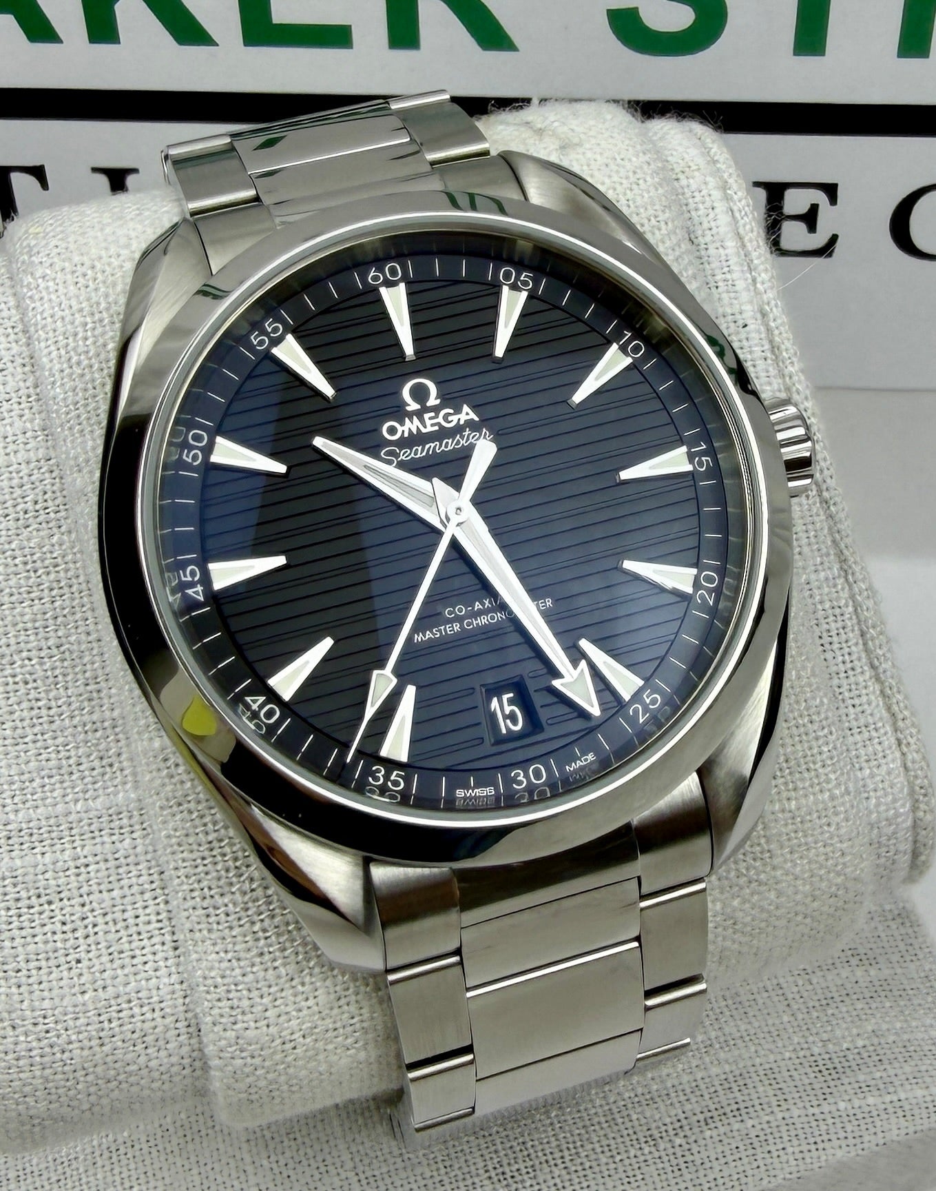 Case #208 — Omega Seamaster Aqua Terra  Ref. 220.10.41.21.01.001