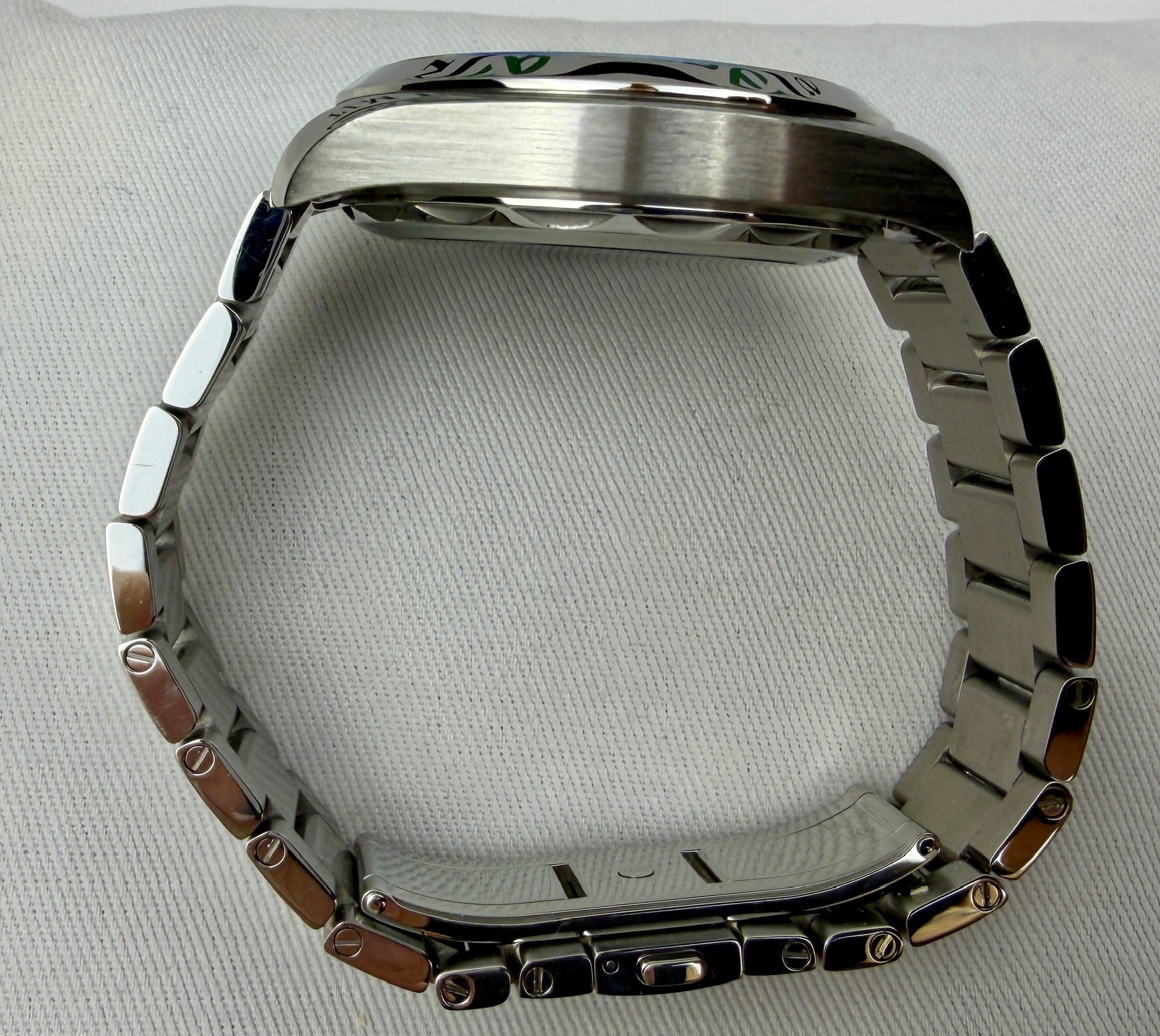 Case #208 — Omega Seamaster Aqua Terra  Ref. 220.10.41.21.01.001