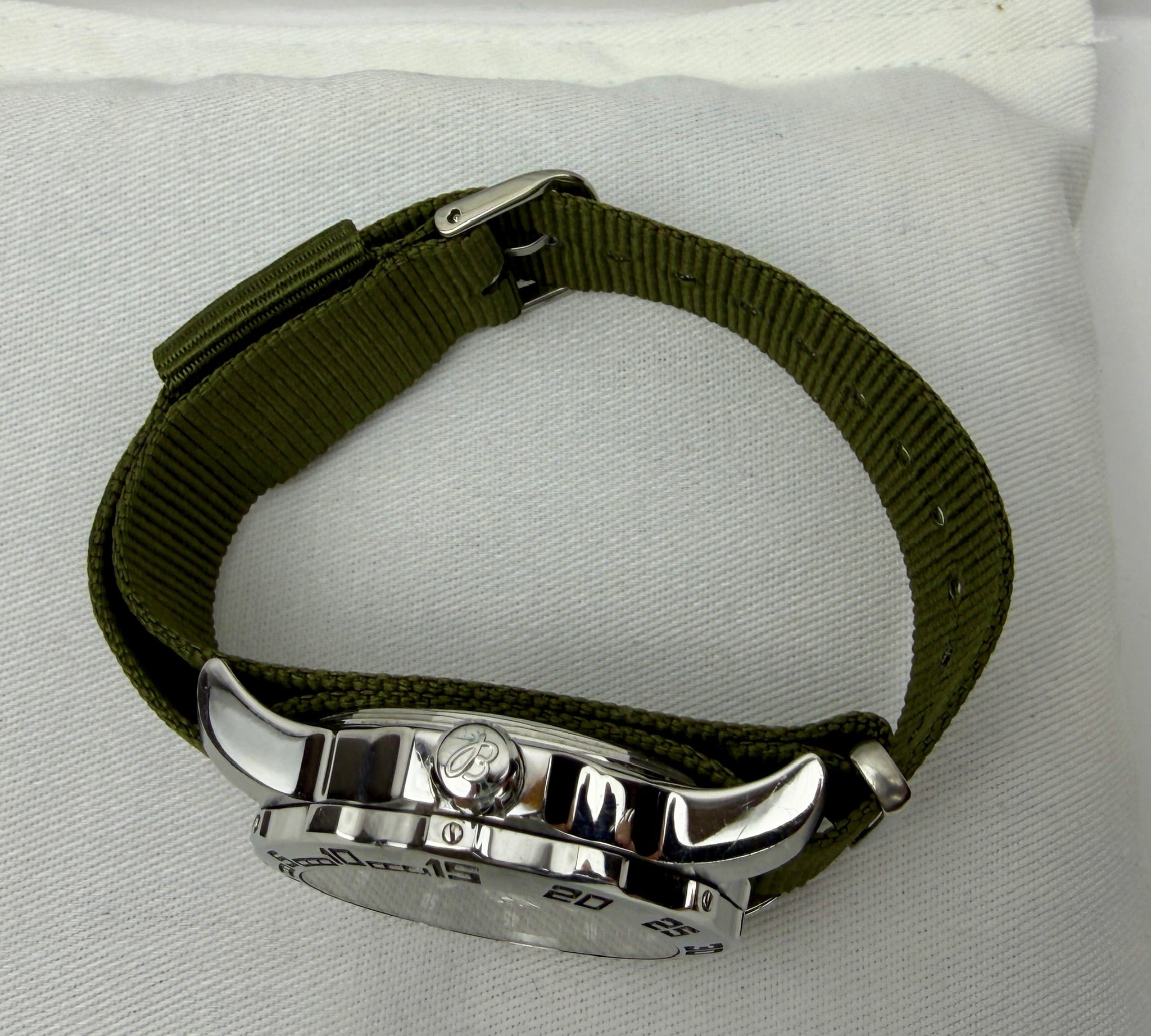 Case #211 — Breitling Colt 44mm Quartz  Ref. A74387