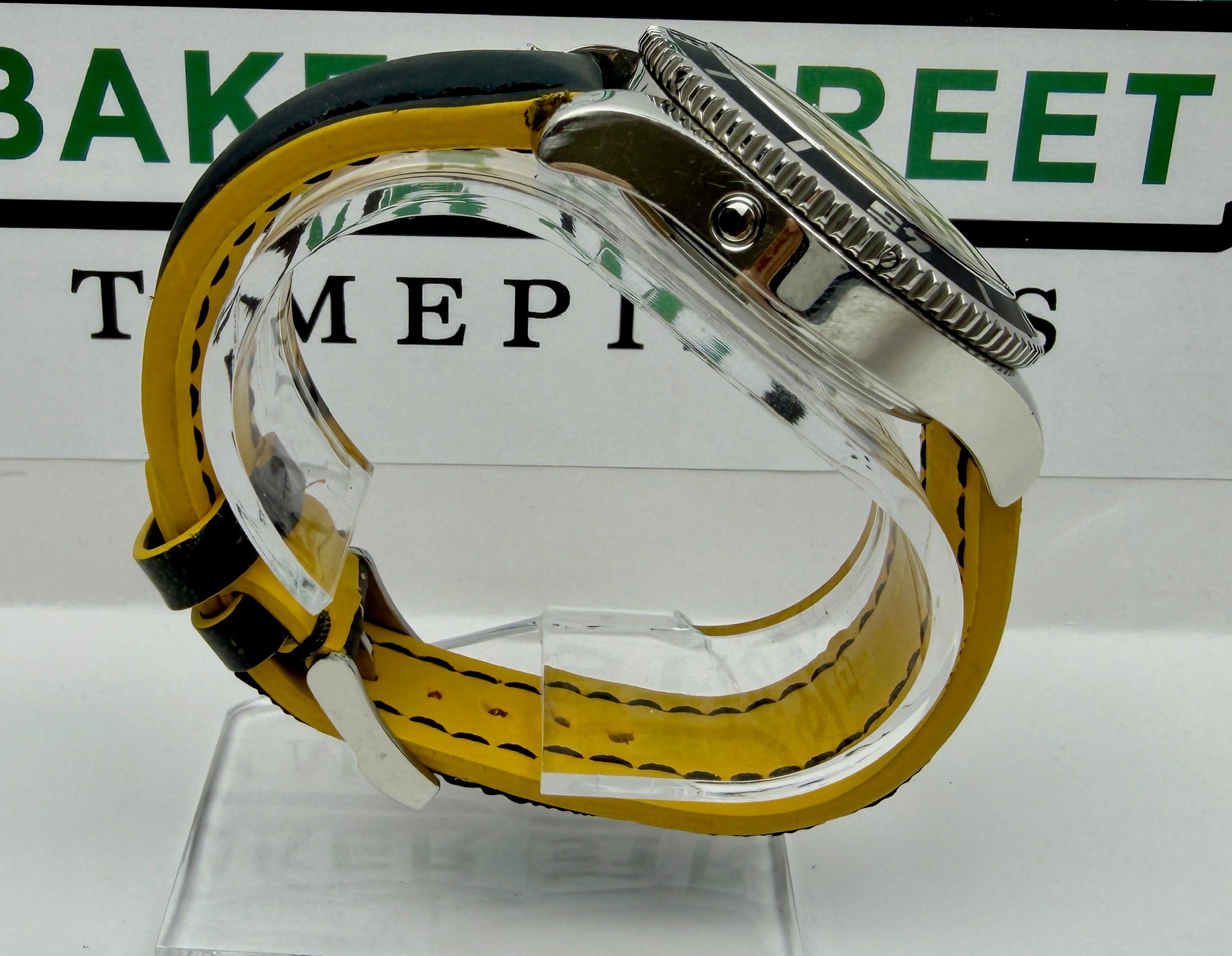 Case #212 — Breitling Superocean Yellow  Ref. A17364