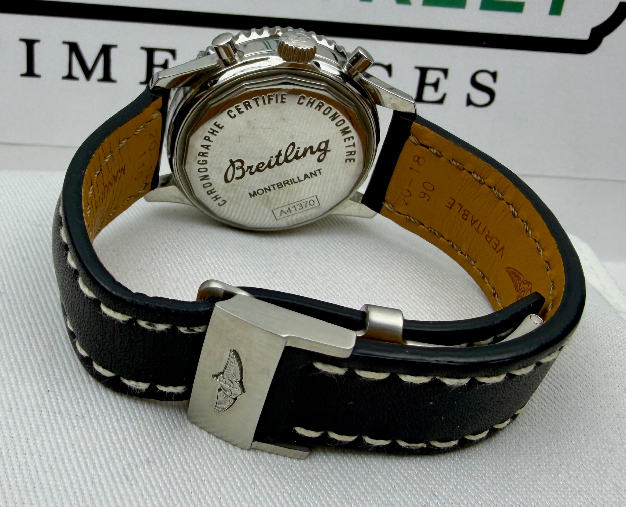 Case #217 — Breitling Navitimer Montbrillant 38mm  Ref. A41370