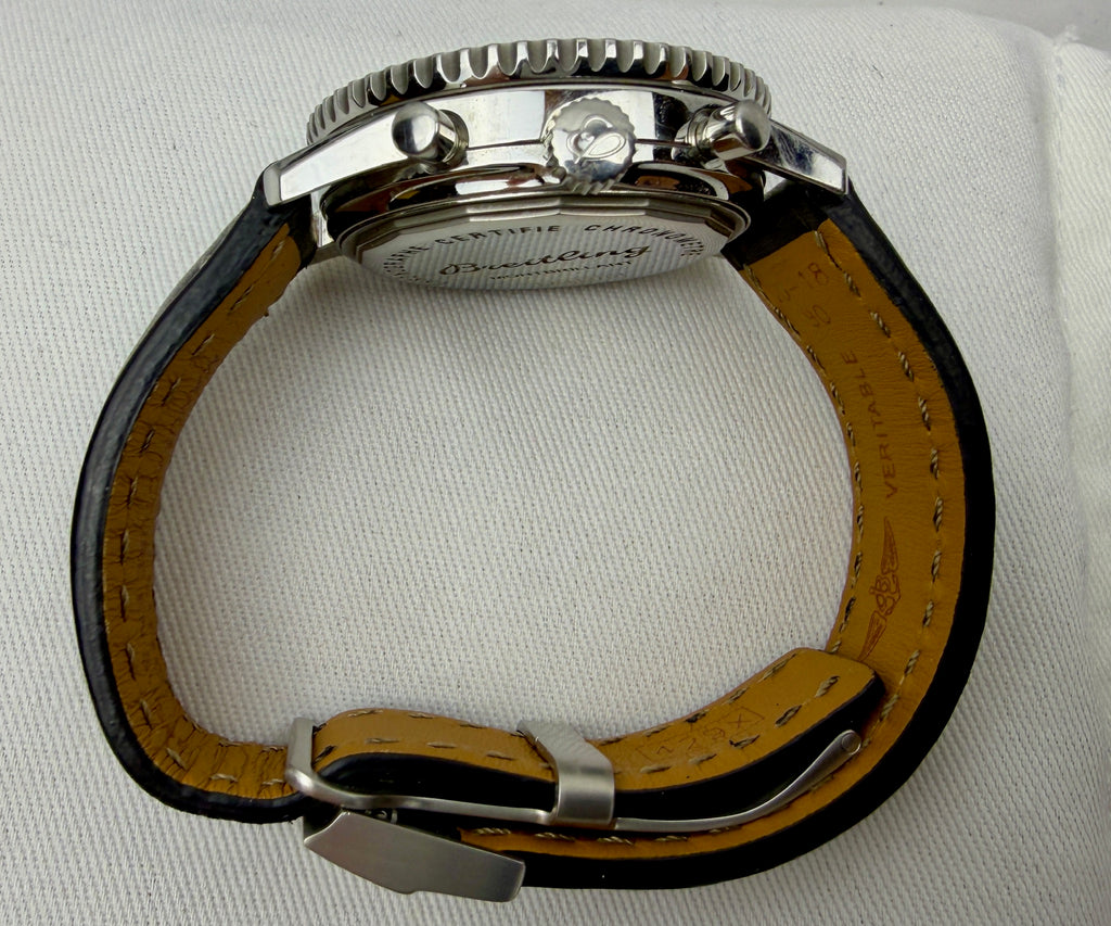 Case #217 — Breitling Navitimer Montbrillant 38mm  Ref. A41370