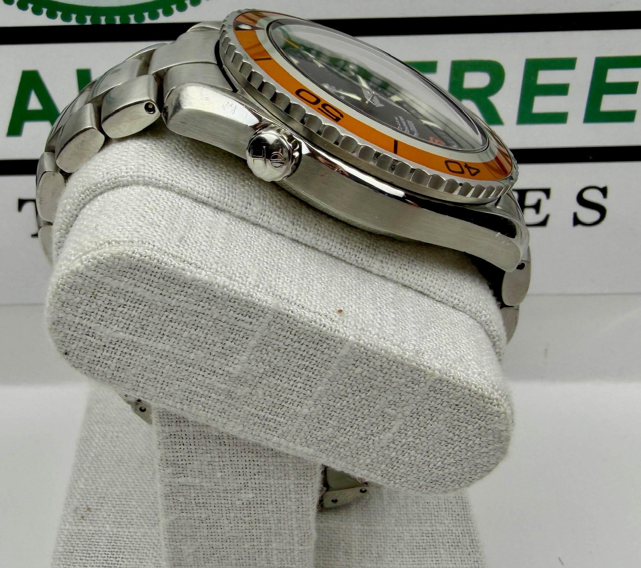 Case #218 — Omega Seamaster Planet Ocean  Ref. 2208.50.00