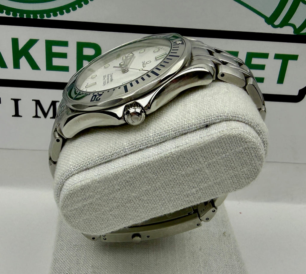 Case #225 — Omega Seamaster Professional Quartz (White Dial)  Ref. 2542.20.00