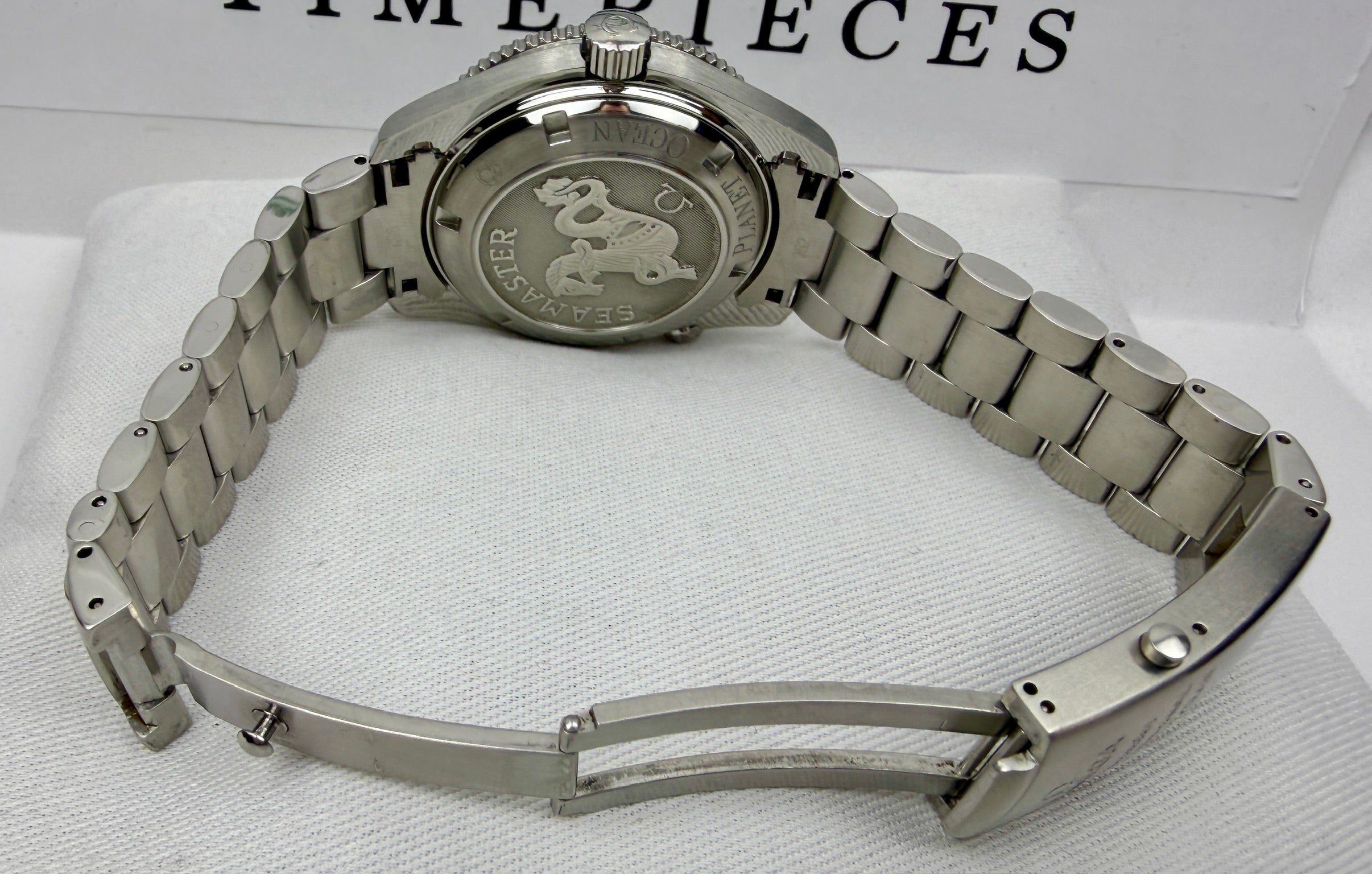 Case #231 — Omega Seamaster Planet Ocean Black  Ref. 2201.51.00