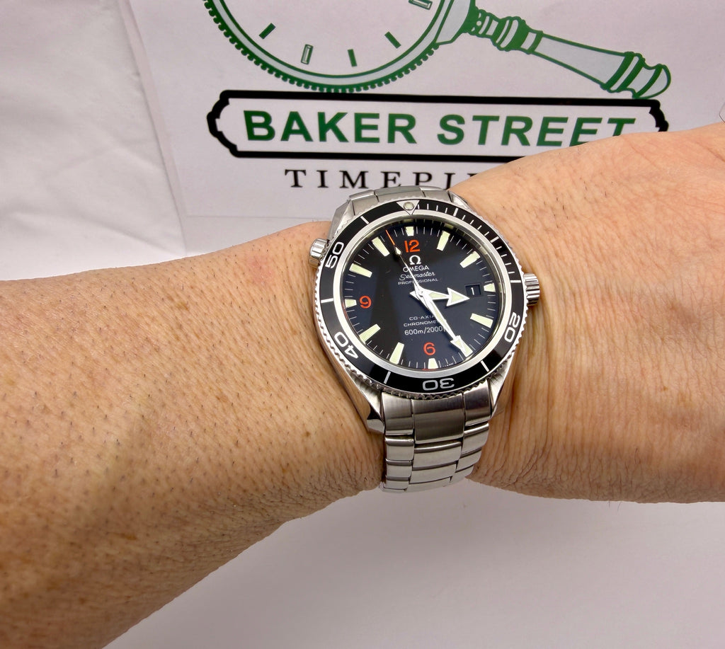 Case #231 — Omega Seamaster Planet Ocean Black  Ref. 2201.51.00