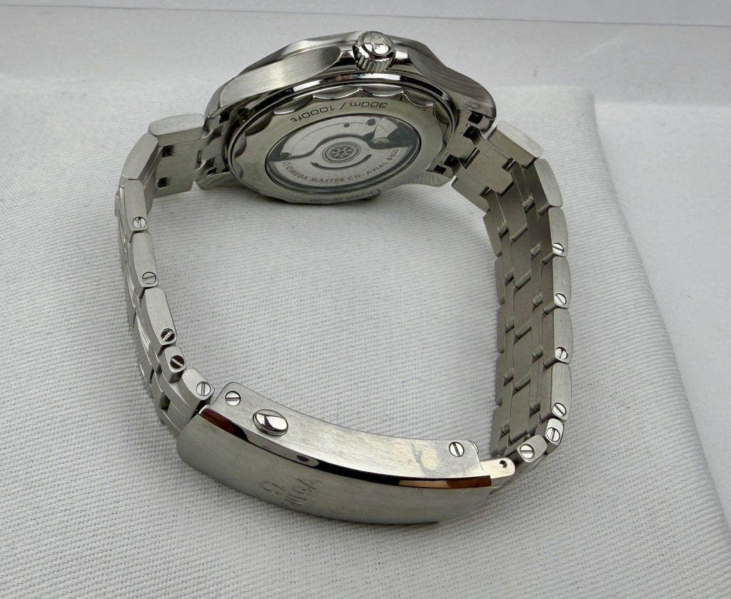 Case #236 — Omega Seamaster Professional 300M Blue  Ref. 210.30.42.20.03.001