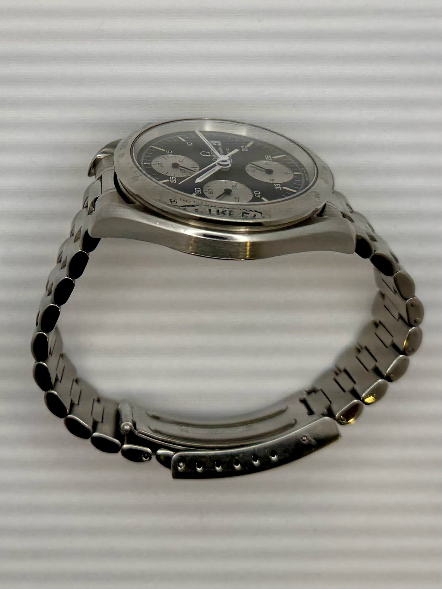 Case #138 — Omega Speedmaster “Reverse Panda” Ref. 3511.50.00