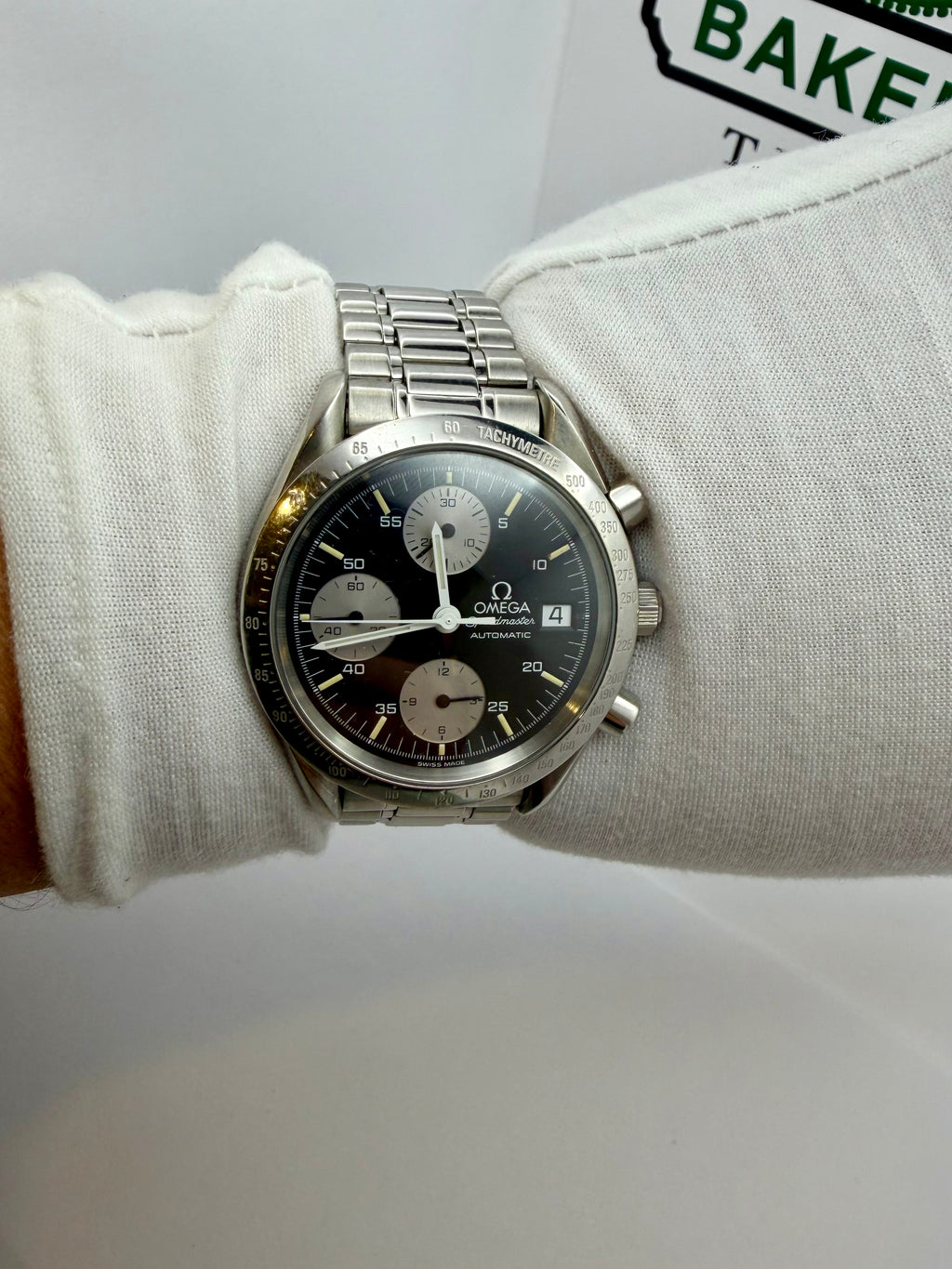 Case #138 — Omega Speedmaster “Reverse Panda” Ref. 3511.50.00