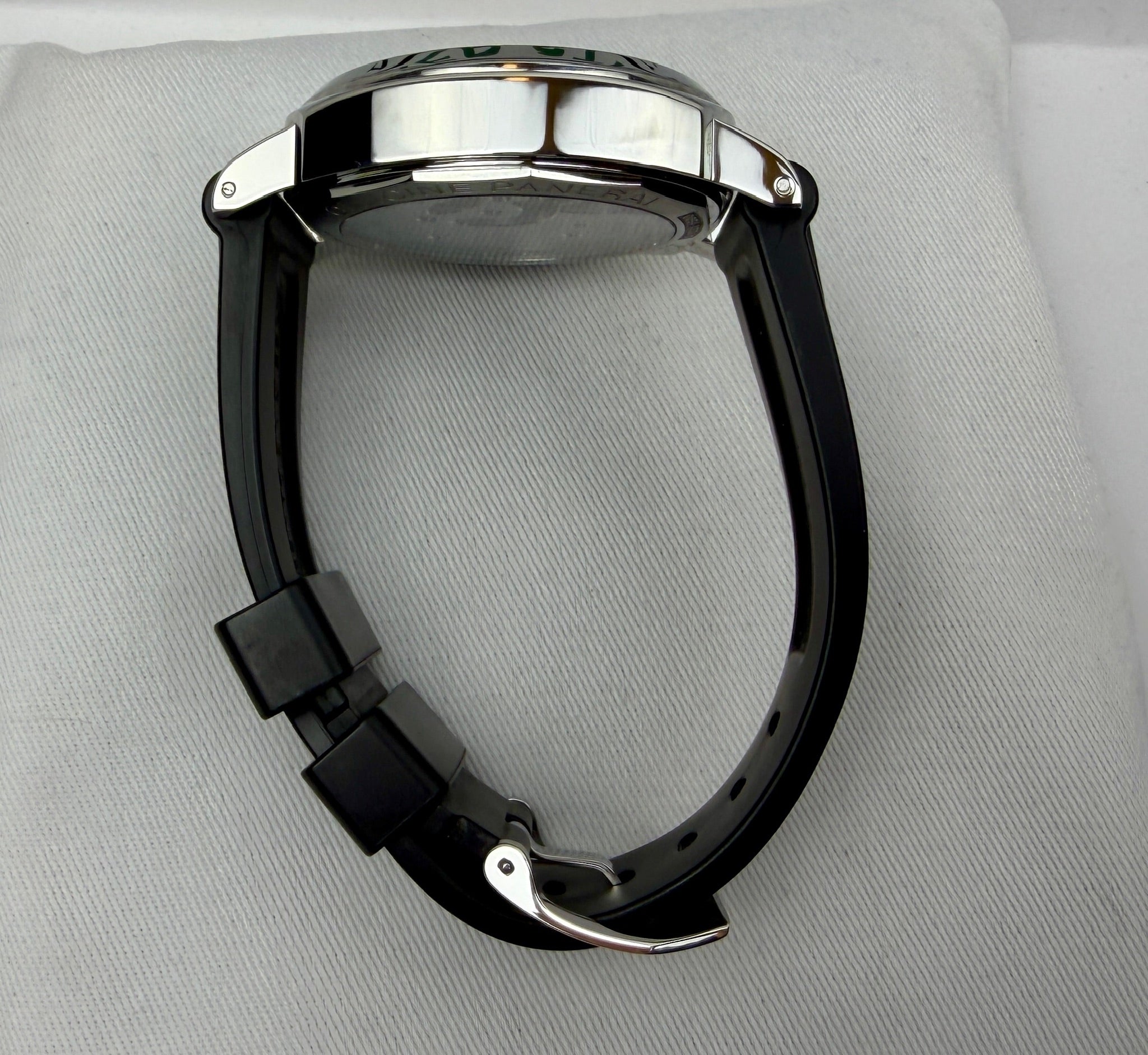 Case #239 — Panerai Luminor  Ref. PAM00510