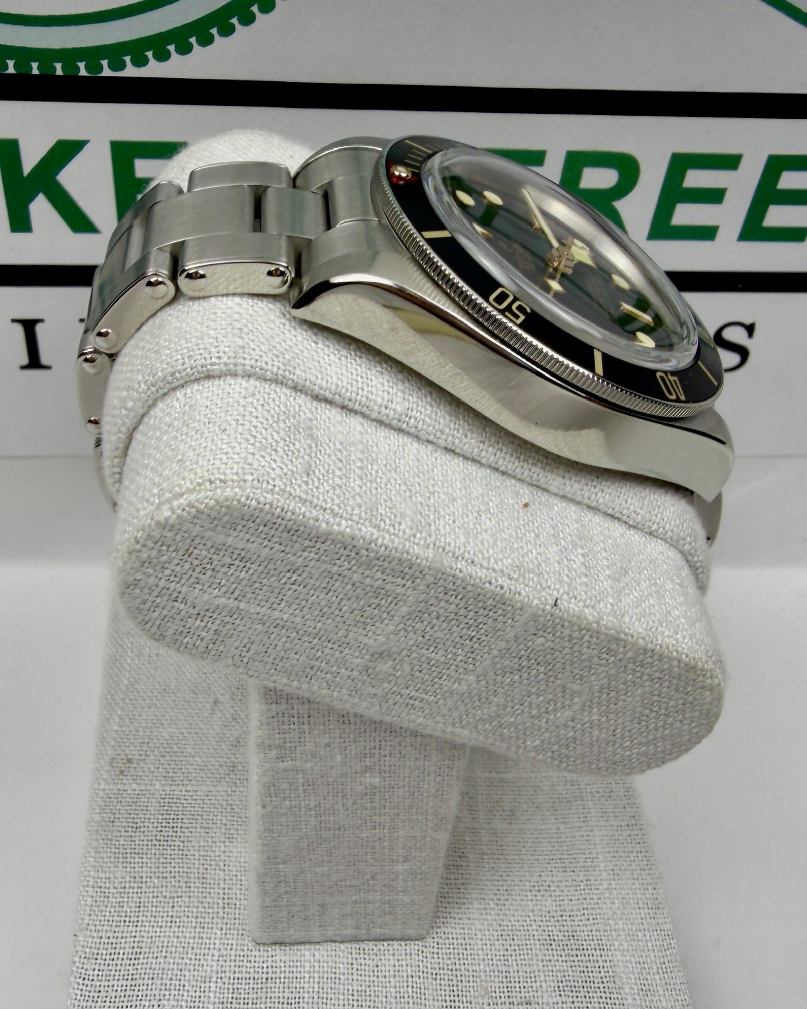 Case #241 — Tudor Black Bay Fifty-Eight  Ref. 79030N-001