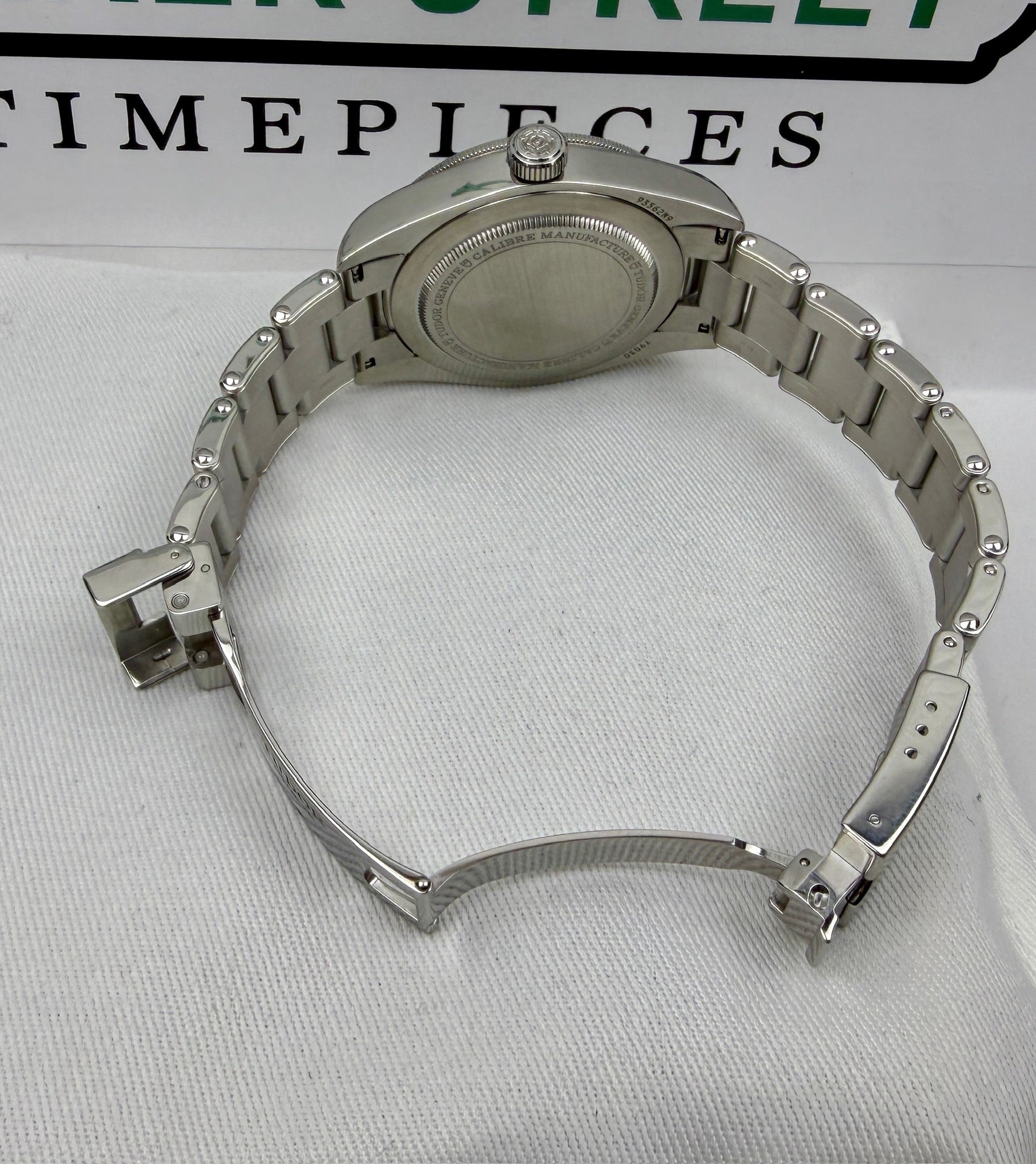Case #241 — Tudor Black Bay Fifty-Eight  Ref. 79030N-001